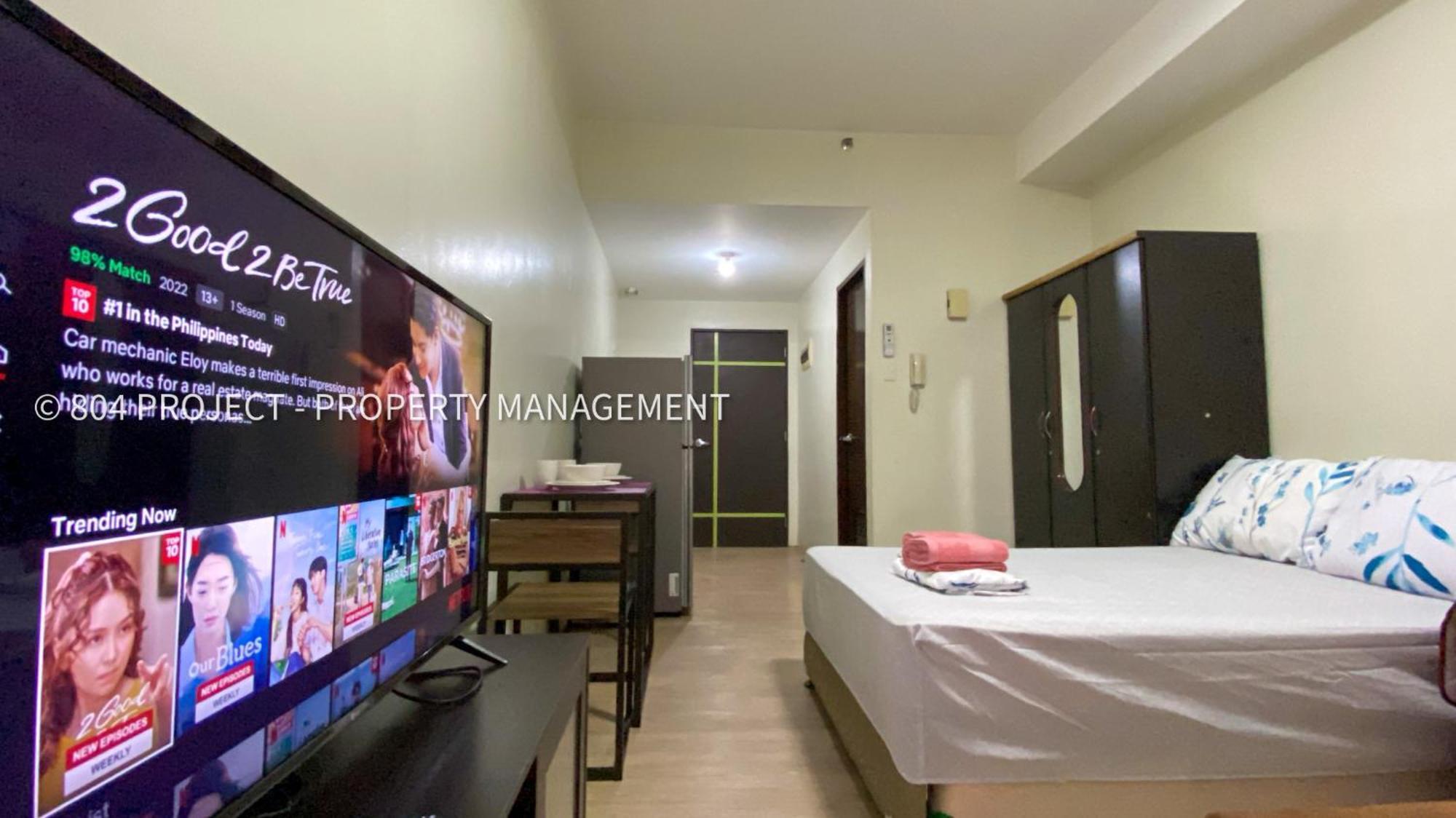 Charles' Place At Vinia Residences, Near Trinoma, Sm North, Vertis North, Quezon * Manila