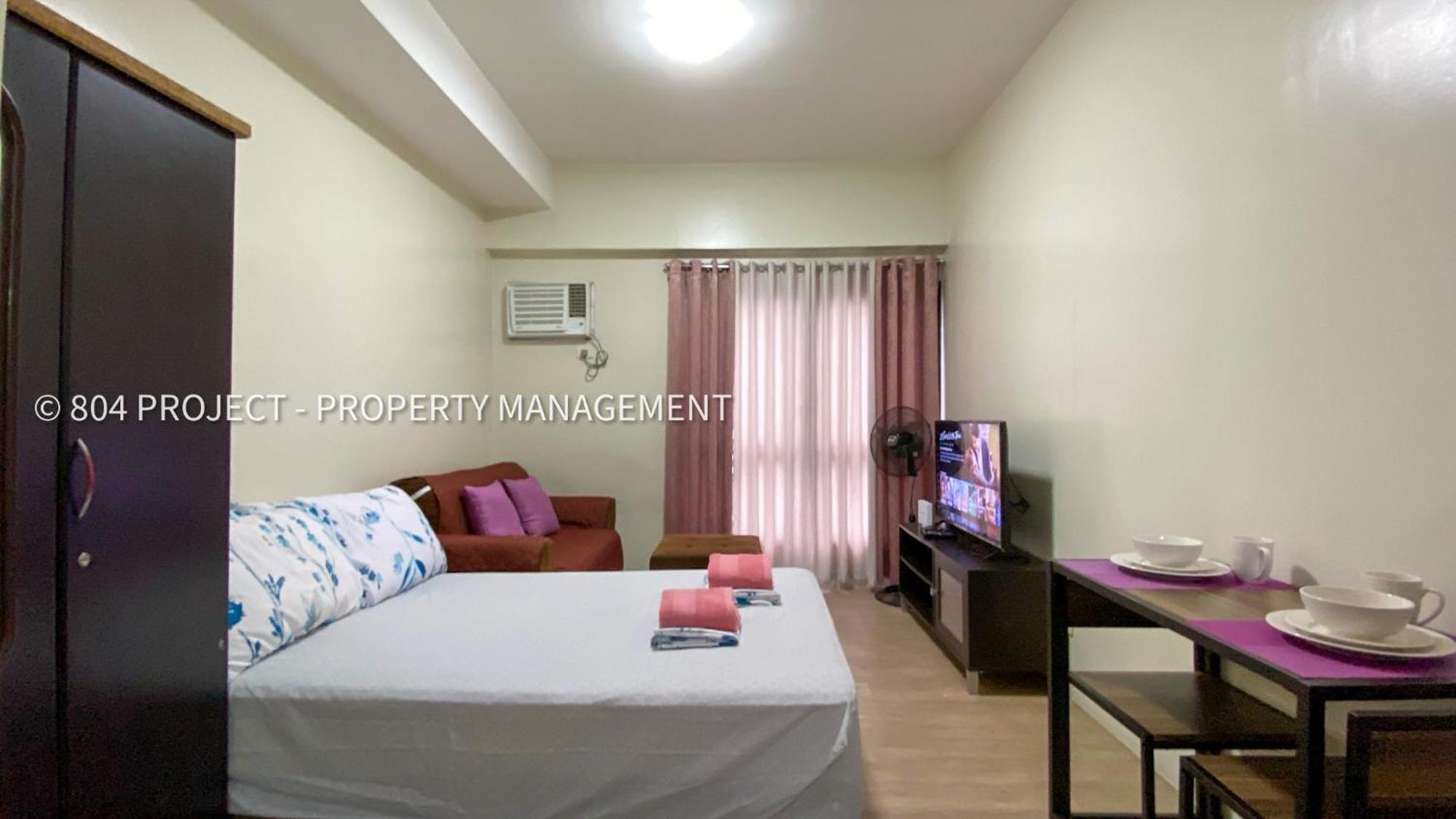 Charles' Place At Vinia Residences, Near Trinoma, Sm North, Vertis North, Quezon Aparthotel *
