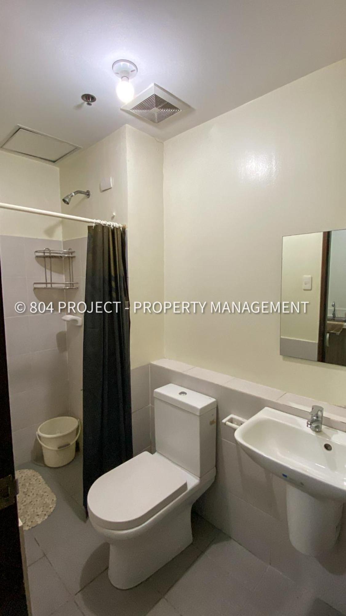 Charles' Place At Vinia Residences, Near Trinoma, Sm North, Vertis North, Quezon