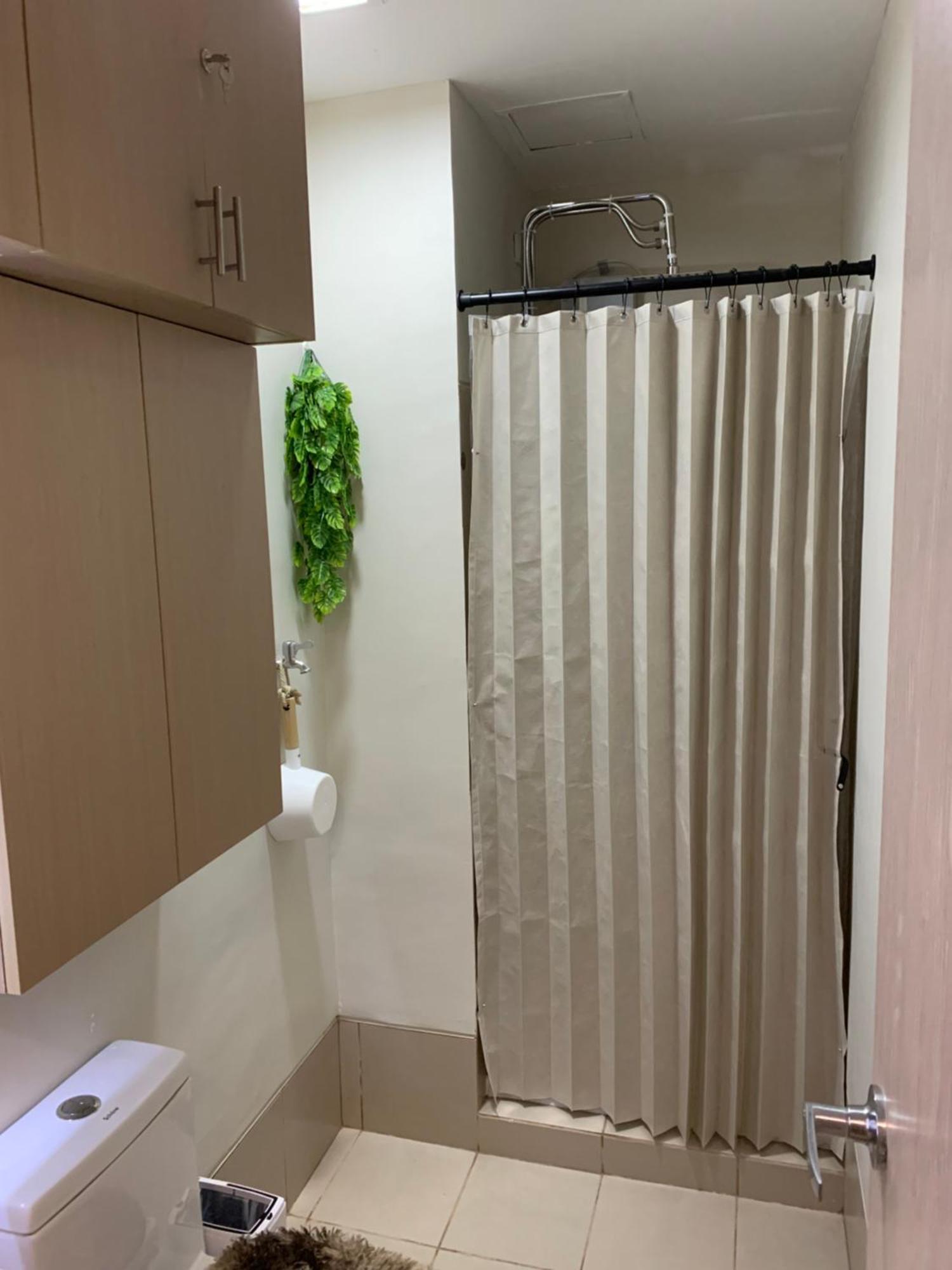 Aparthotel Peacetime Field Residences Bldg 6 U1006b *