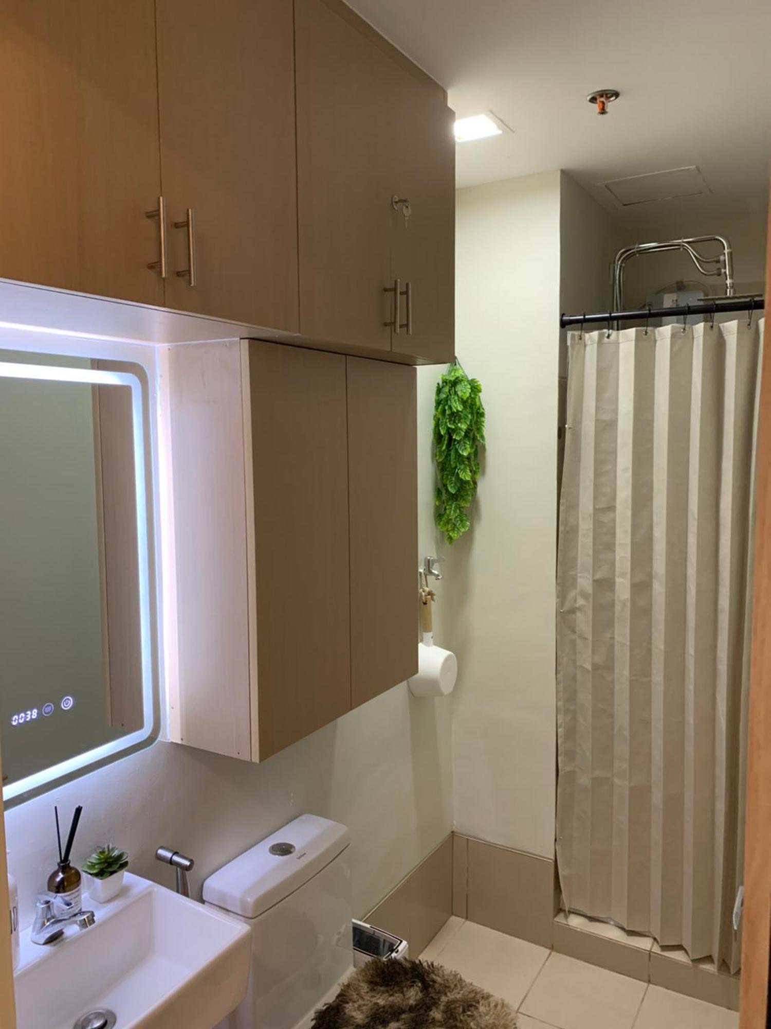 Peacetime Field Residences Bldg 6 U1006b Aparthotel Manila
