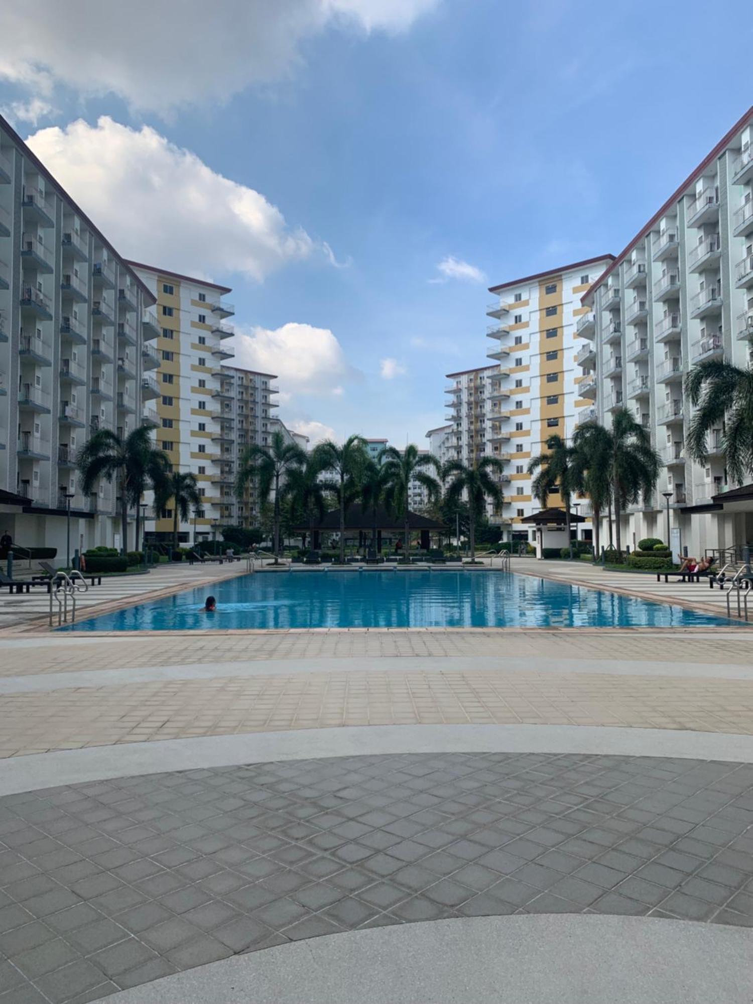 Aparthotel Peacetime Field Residences Bldg 6 U1006b