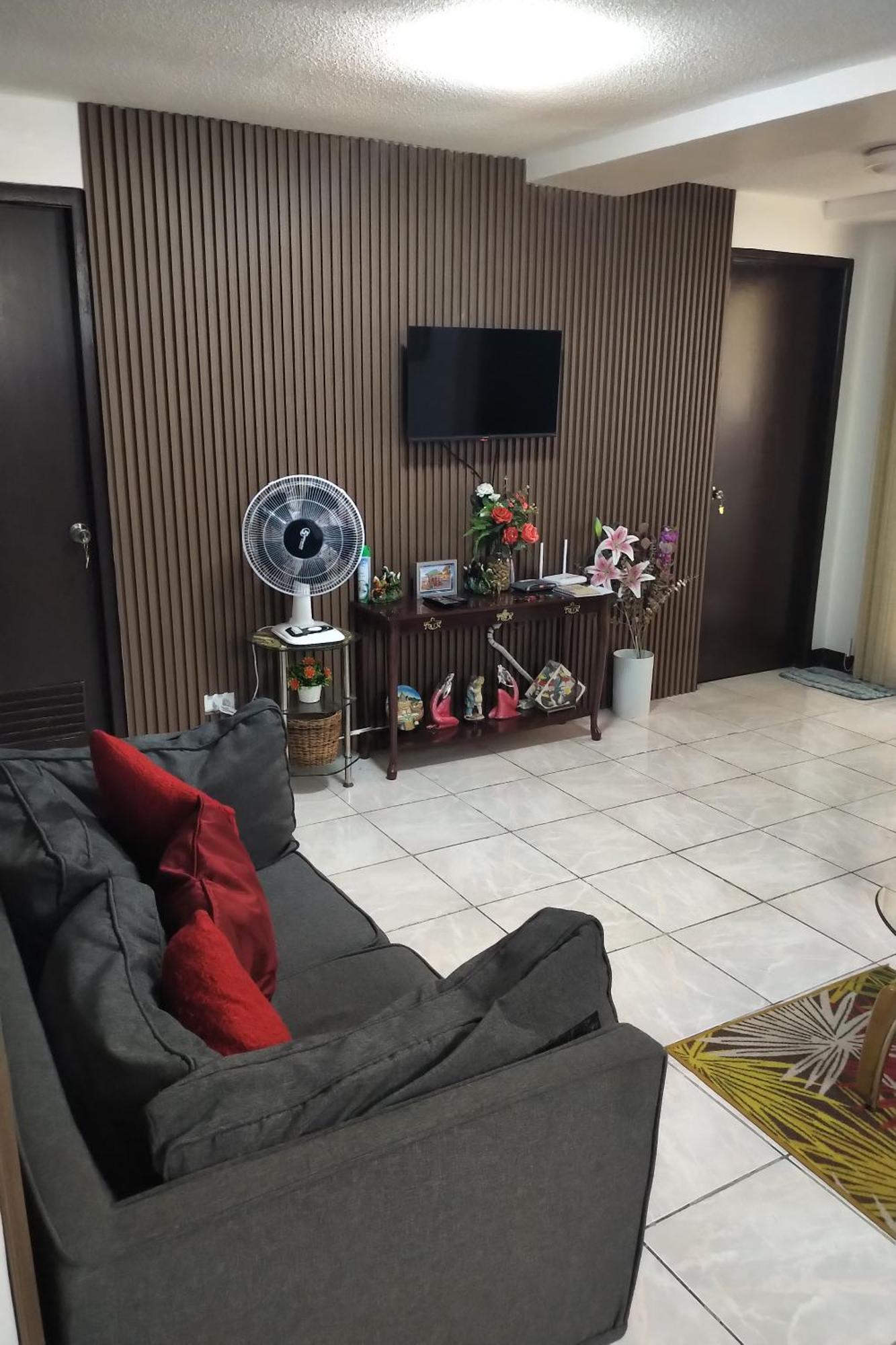 Apartamento Somerset Tower 1