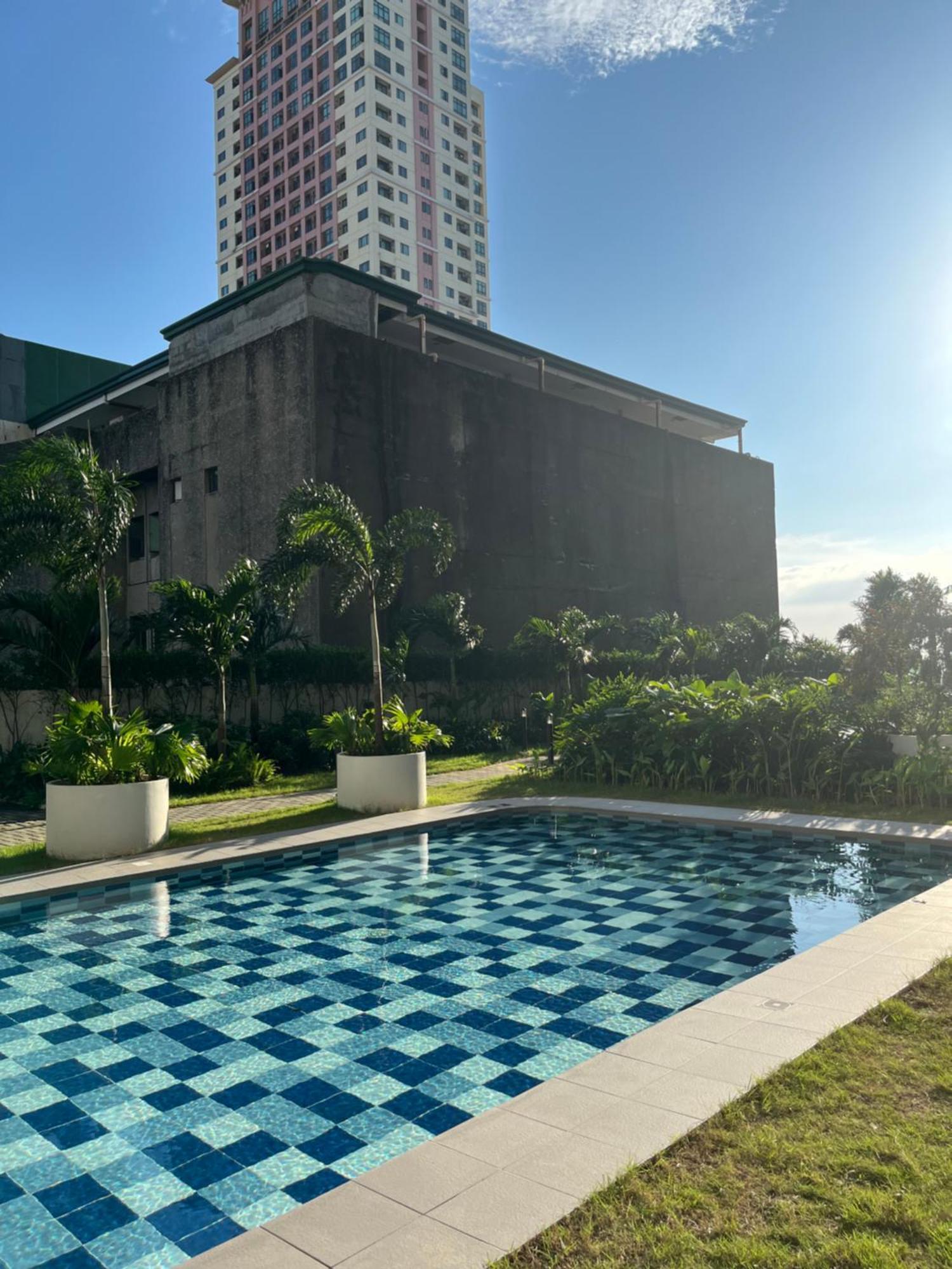 M&b Staycation *