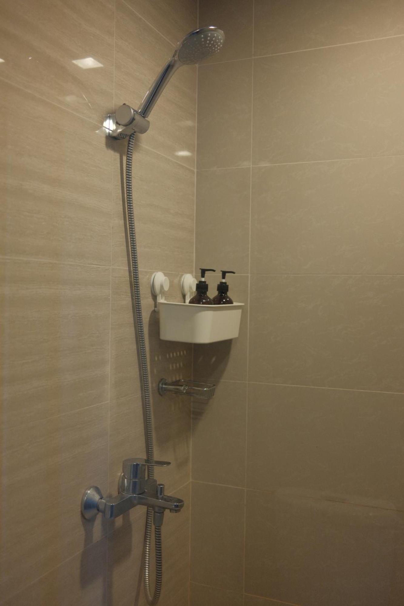 Vermont Avenue-modern 1bedroom Uptown Bgc Manila