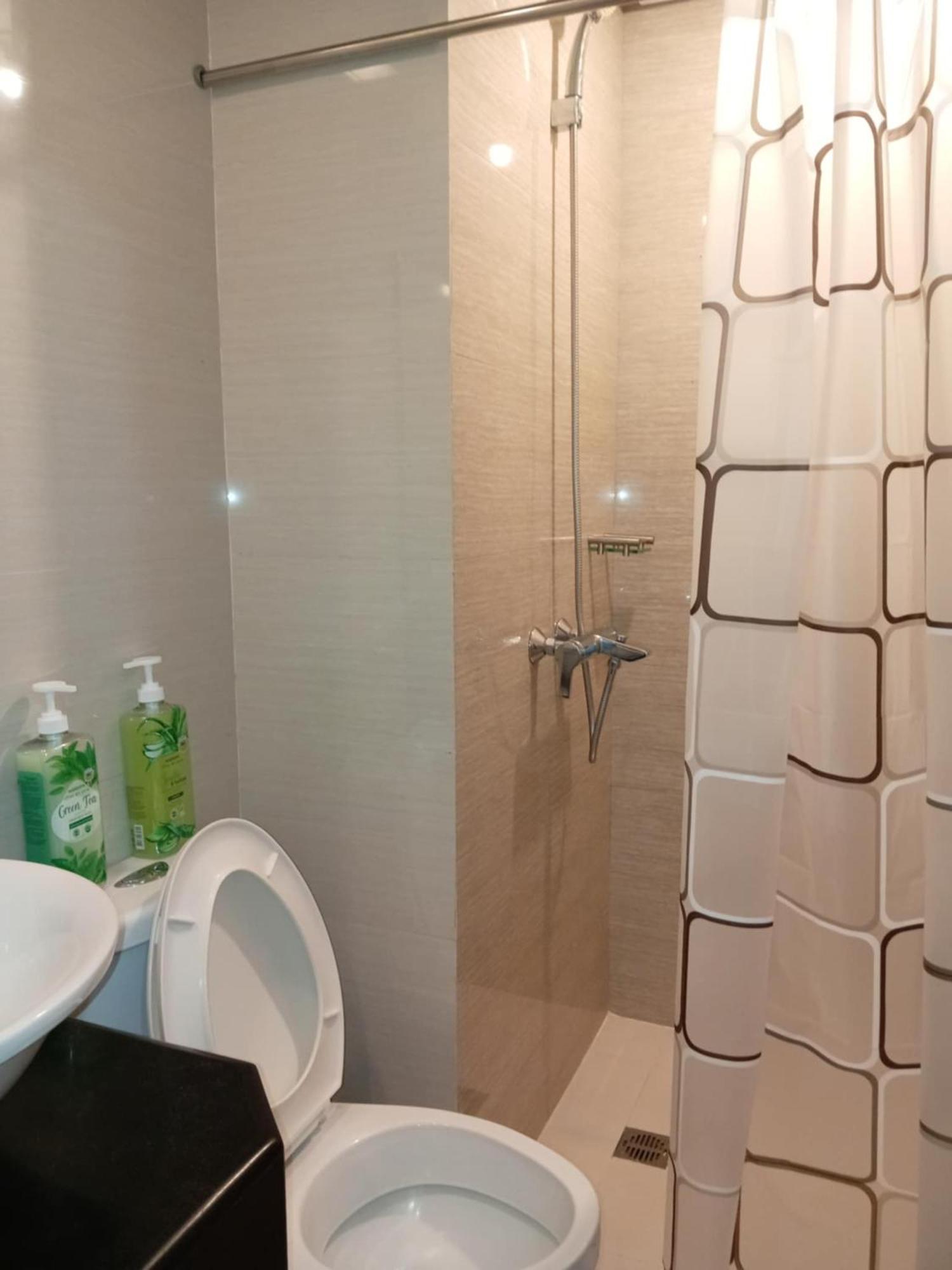 Apartment Happy Condotel Near Naia T3