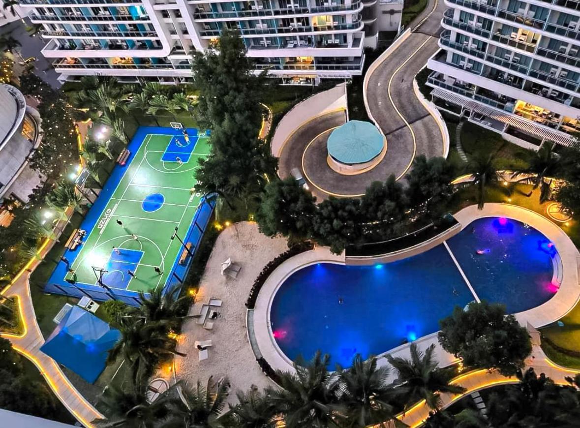 Azure Urban Residences - Staycationary Miami 1710