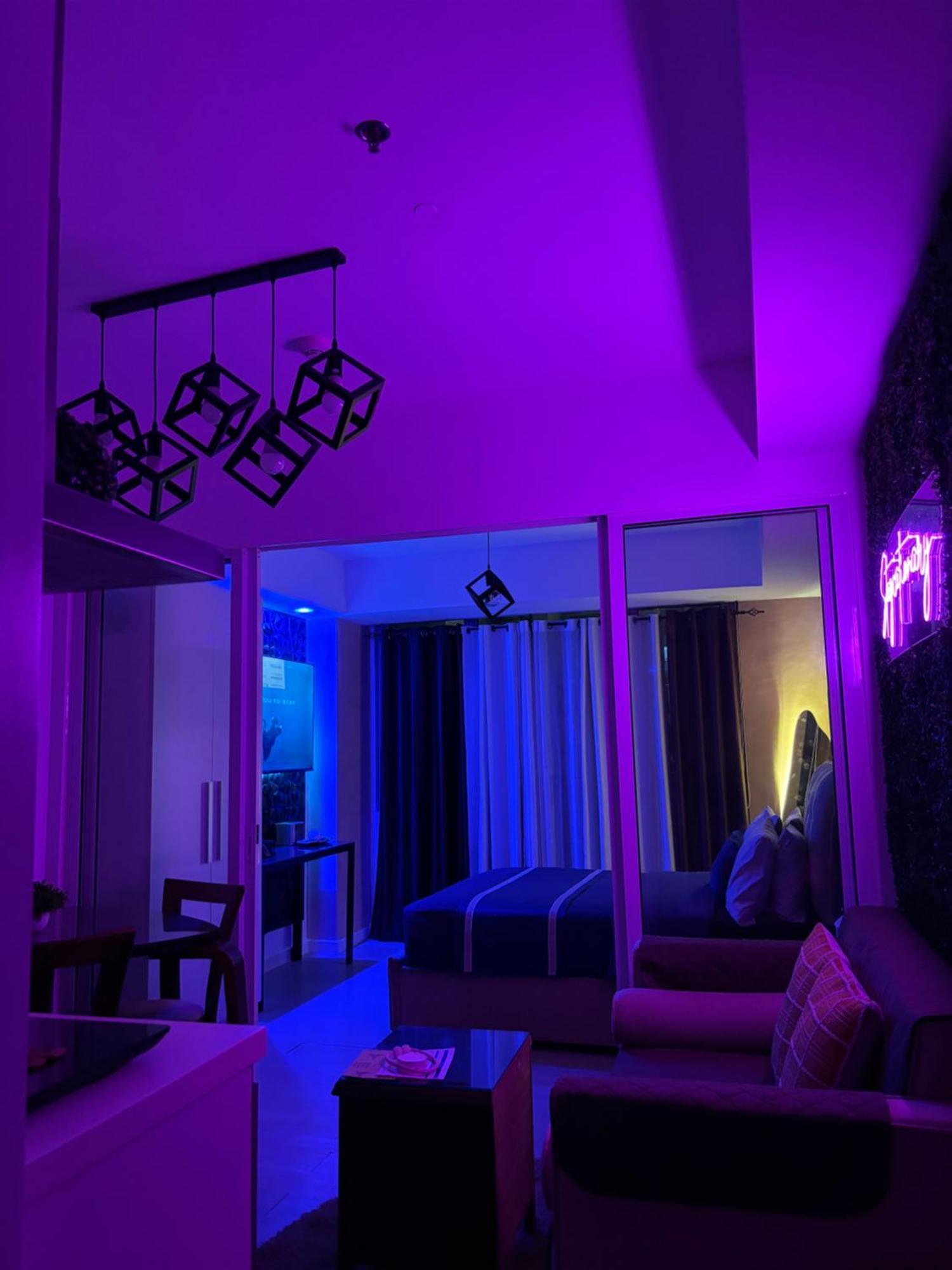 Azure Urban Residences - Staycationary Miami 1710 * Paranaque City