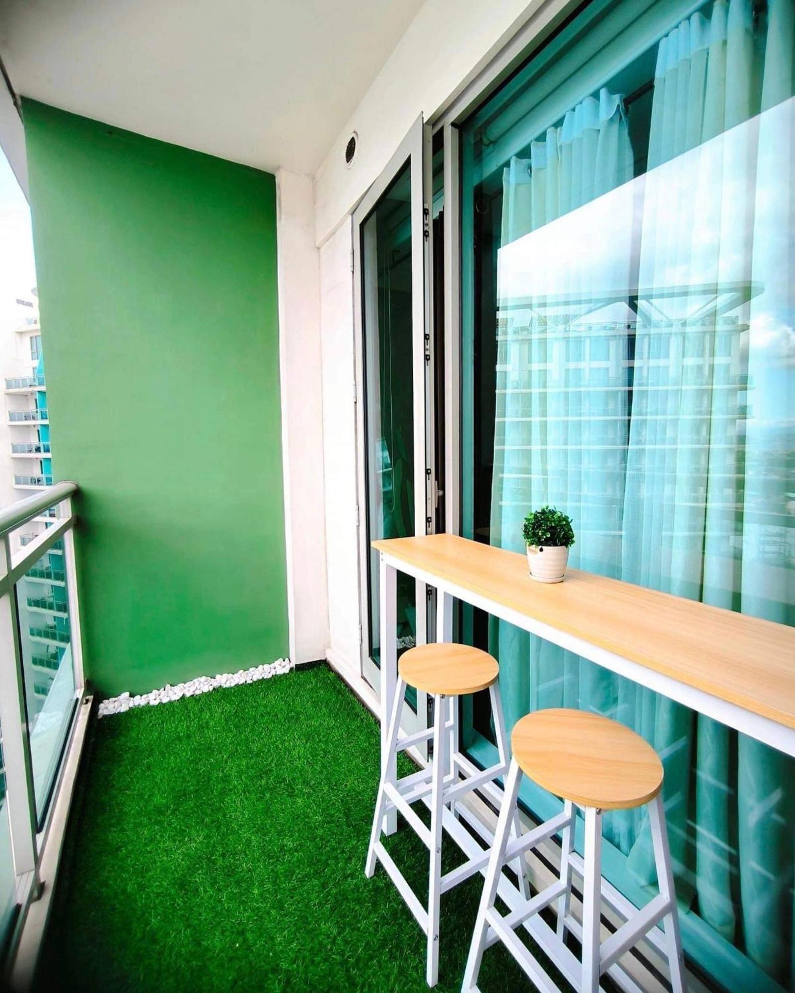 Azure Urban Residences - Staycationary Miami 1710