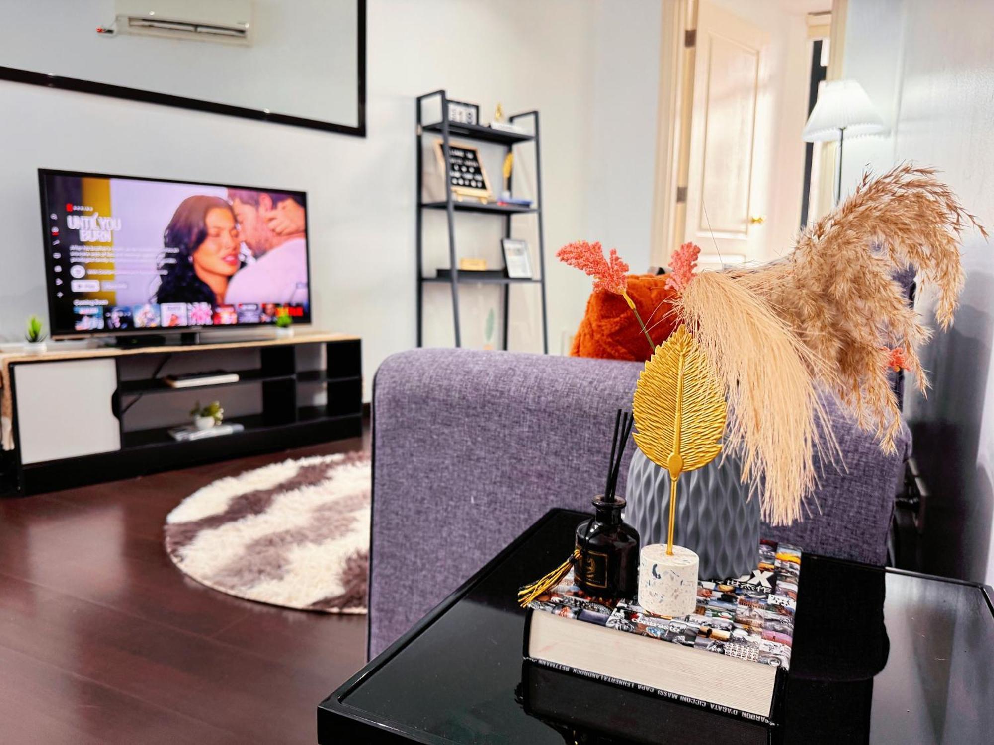 Hotel The Gramercy Residences New Sleek 1br Suite, 600mbps Wifi, Netflix & Free Amenities 5*