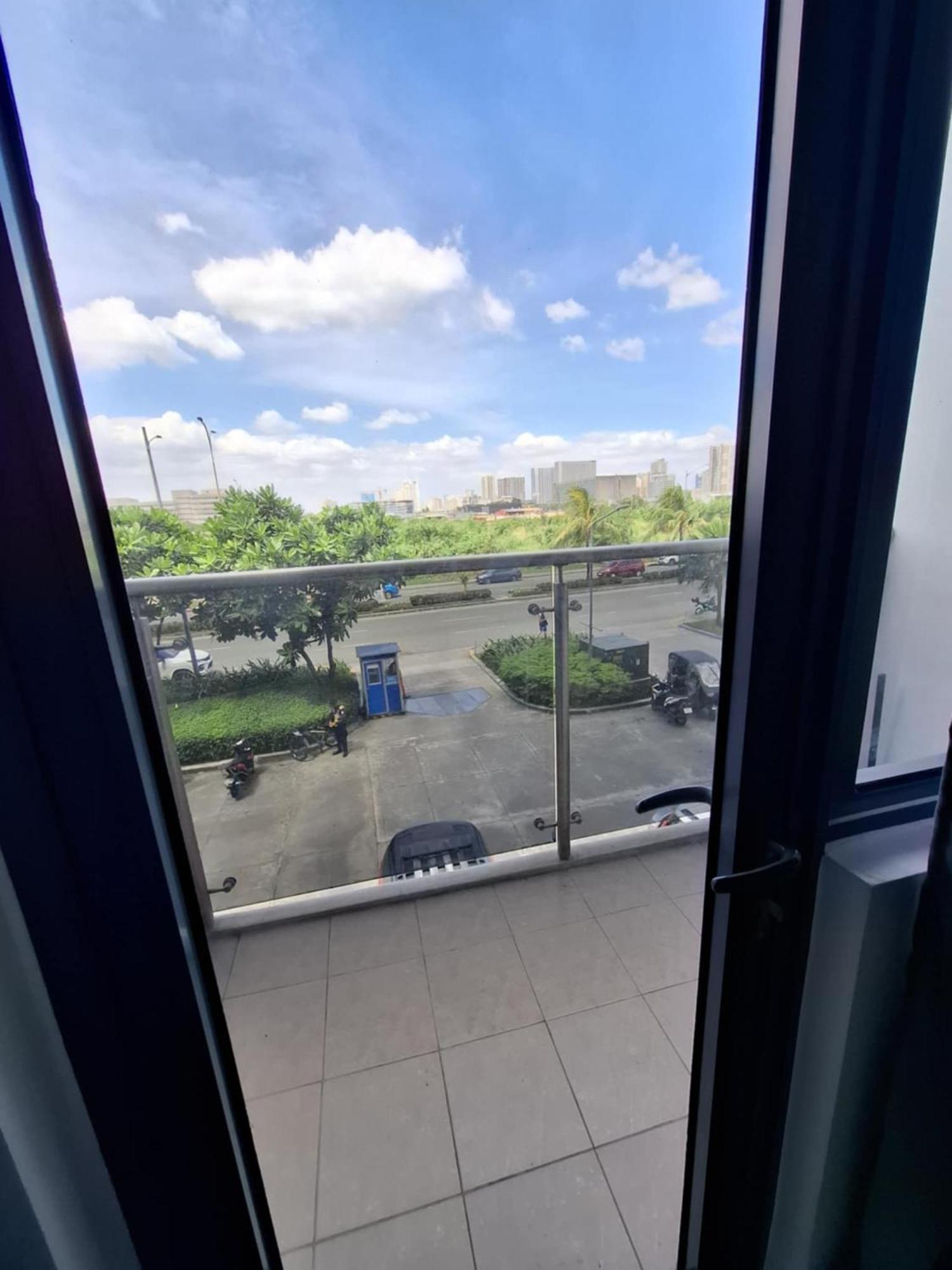 Aparthotel Shore 2 Residences Moa Pasay Naia Manila