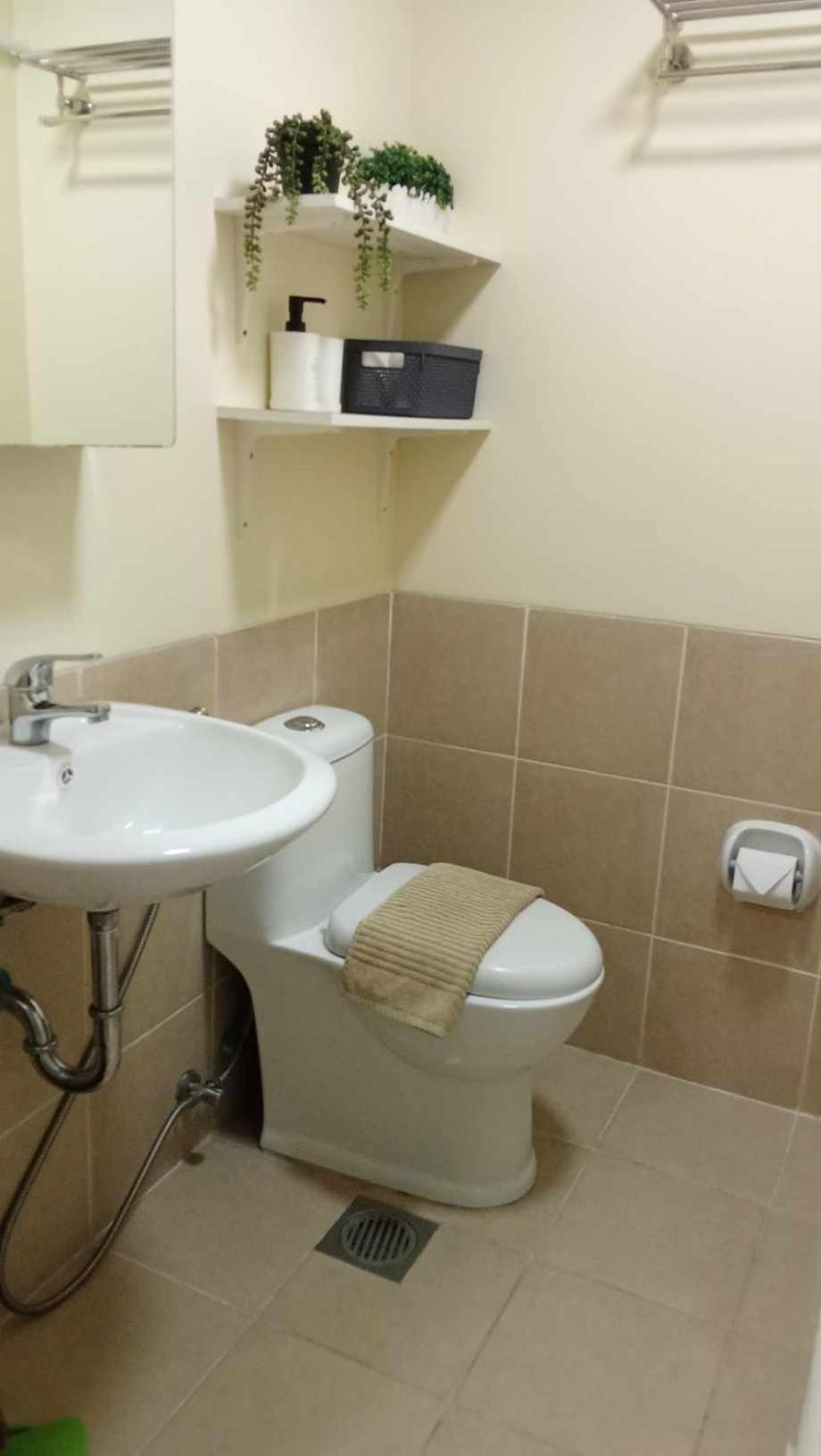 Spacious 1br 5min Walk To Ayalamall Clvlf At The Celandine * Manila