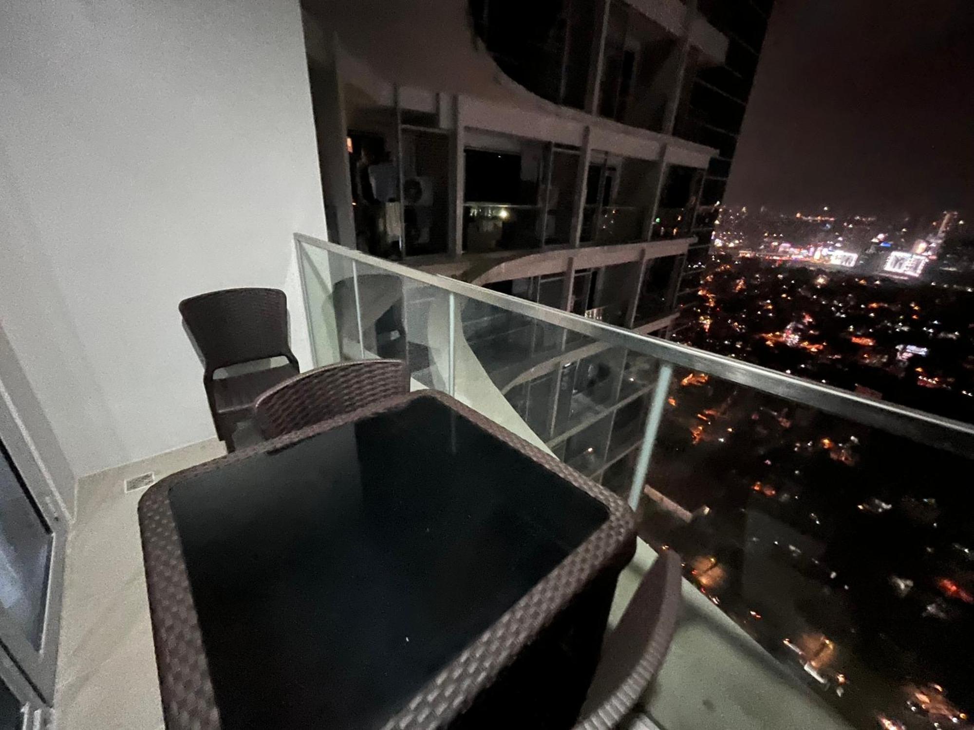 Aparthotel Uptown Parksuite 1 Bedroom Tower 2 Bgc Taguig *