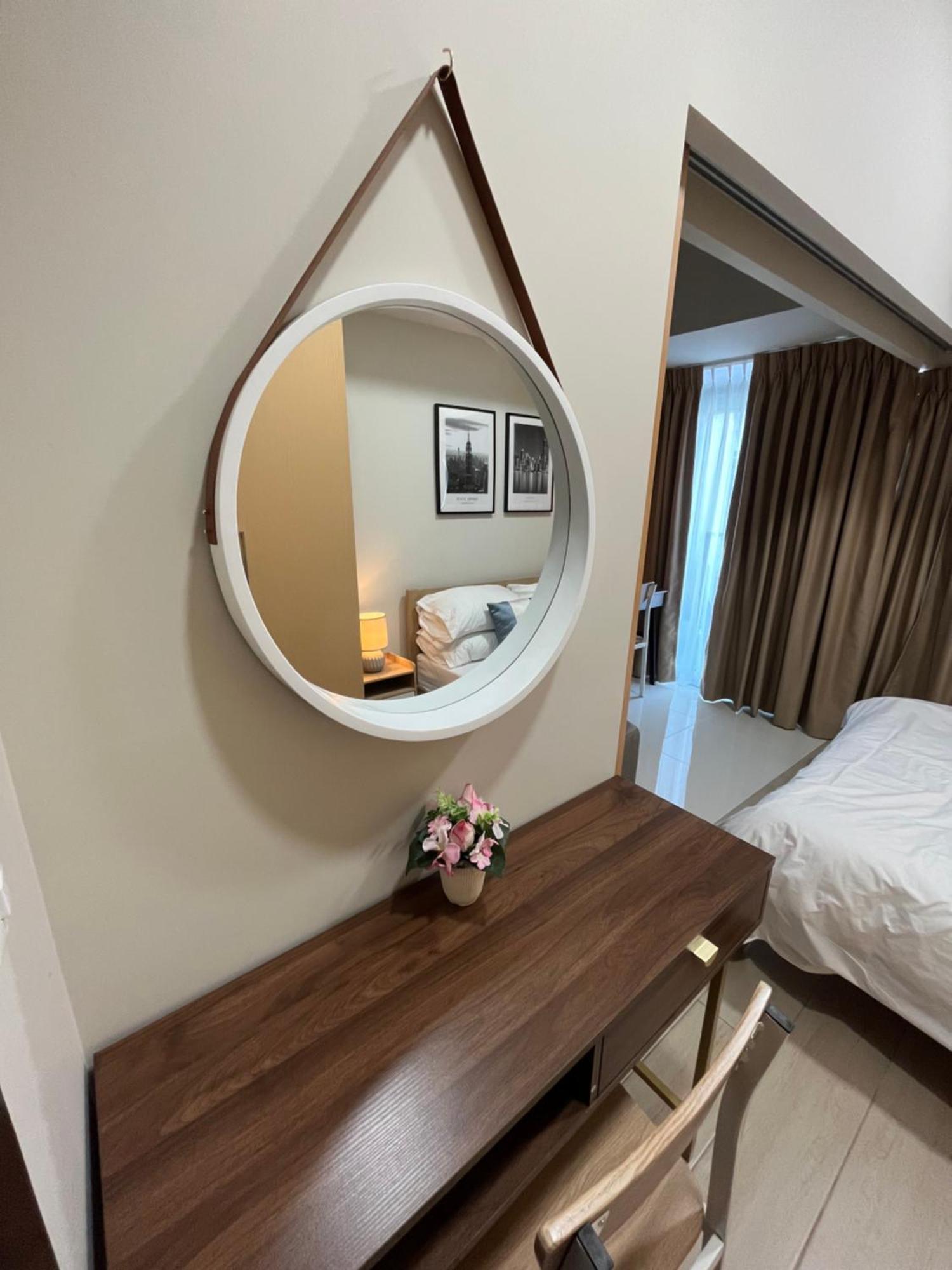 Uptown Parksuite 1 Bedroom Tower 2 Bgc Taguig * Manila