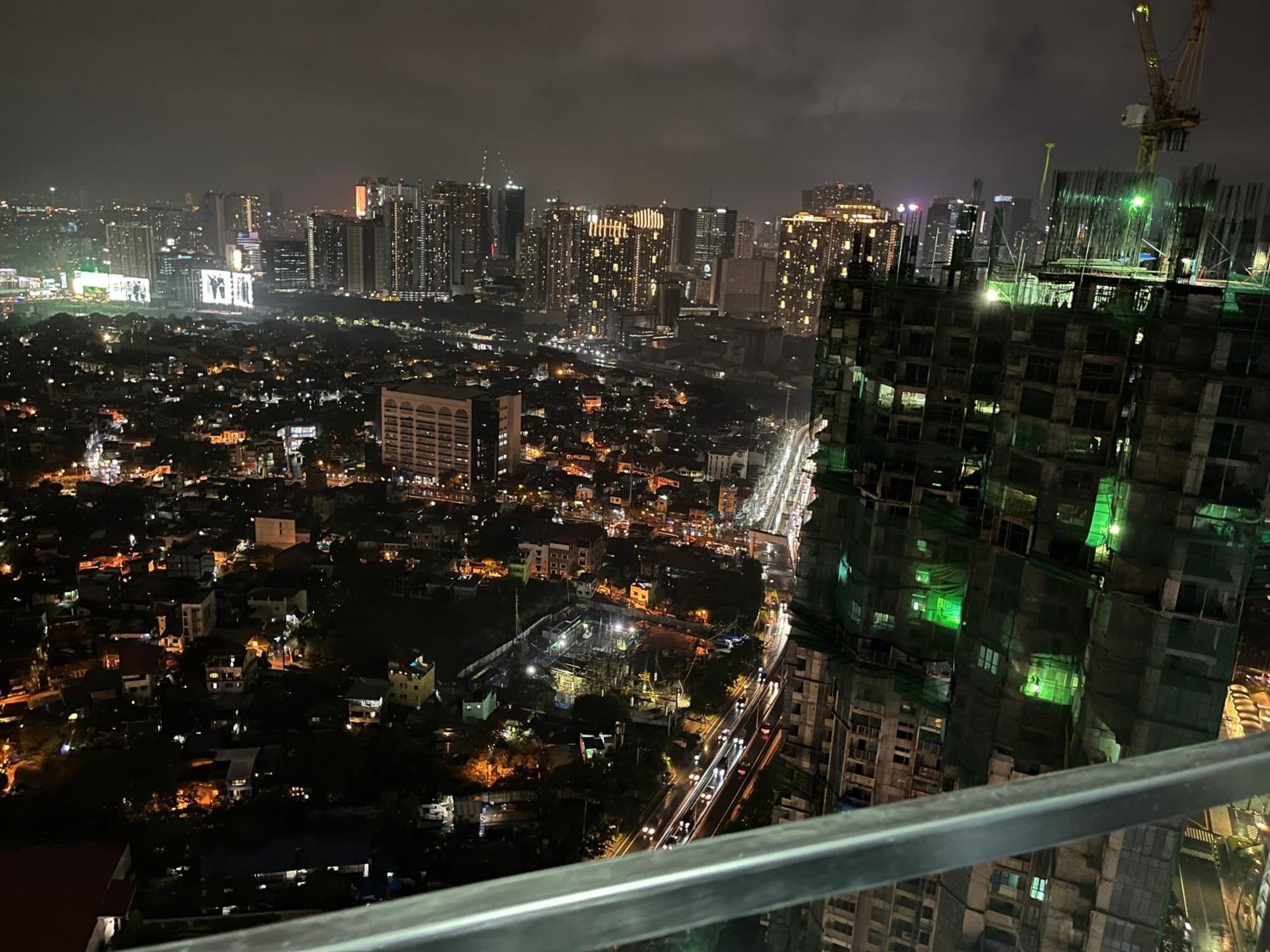 Uptown Parksuite 1 Bedroom Tower 2 Bgc Taguig * Manila