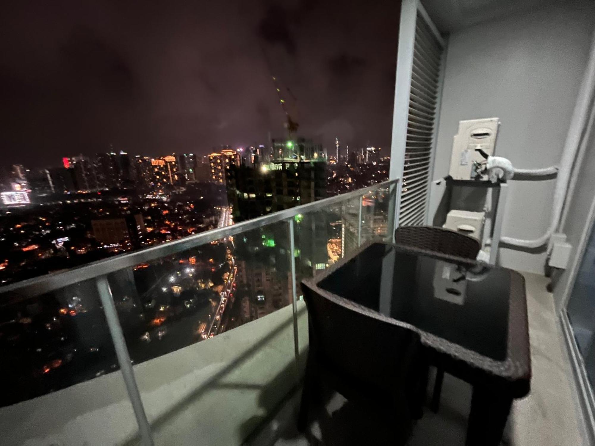Uptown Parksuite 1 Bedroom Tower 2 Bgc Taguig *