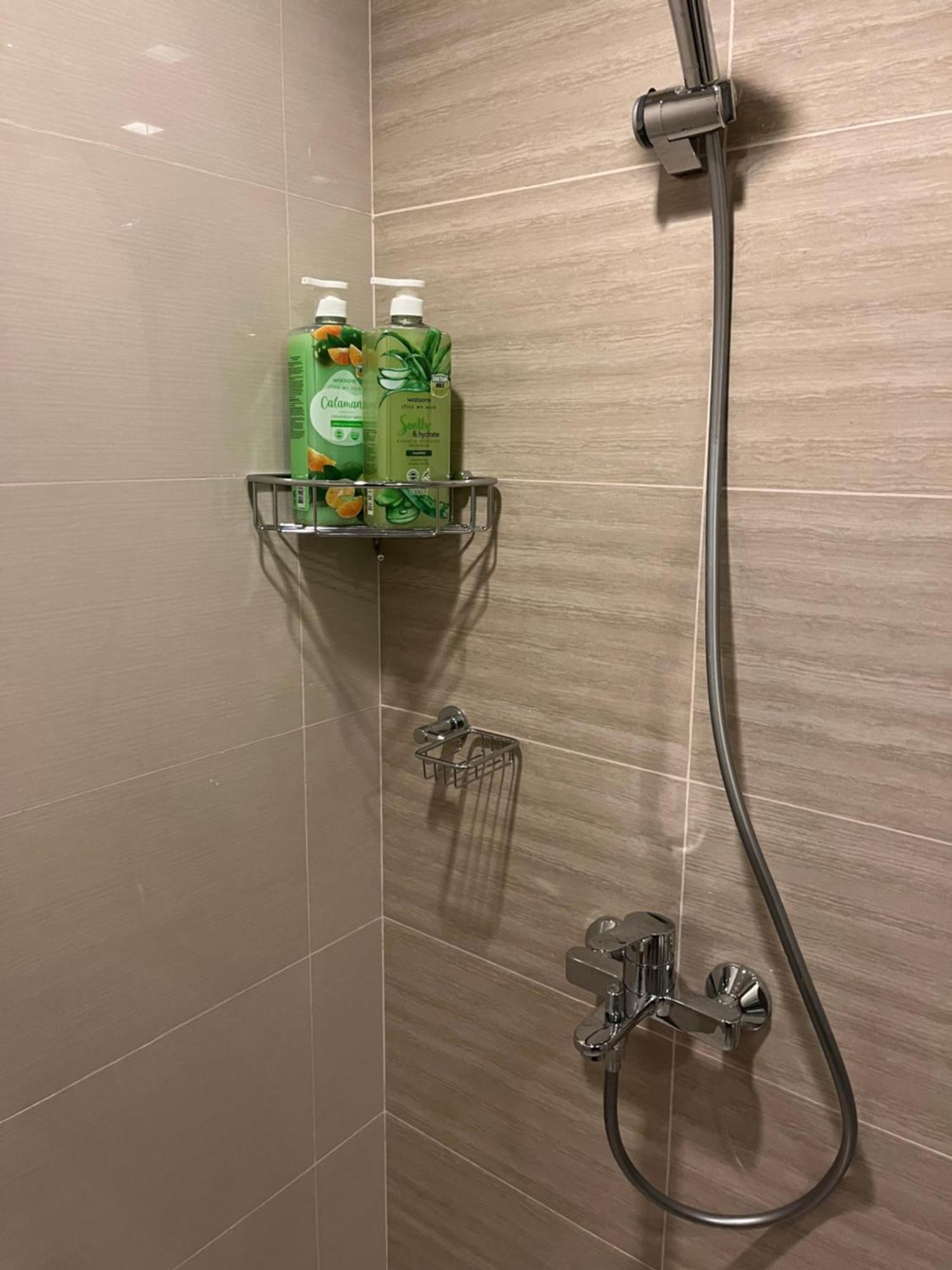 Uptown Parksuite 1 Bedroom Tower 2 Bgc Taguig *