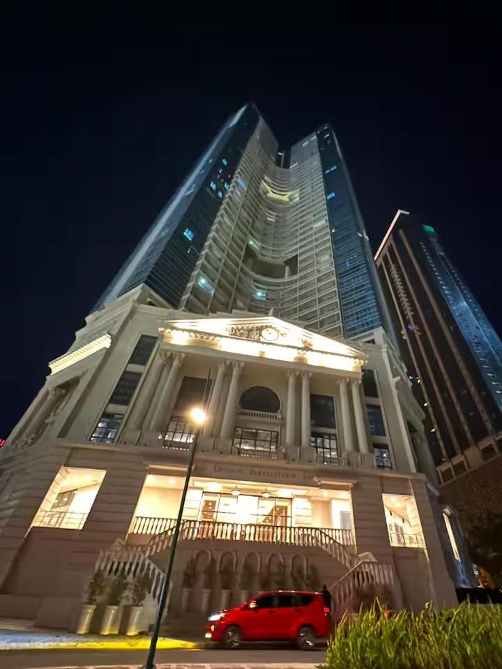 Uptown Parksuite 1 Bedroom Tower 2 Bgc Taguig Aparthotel