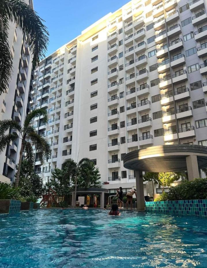 In Paranaque 5* Manila