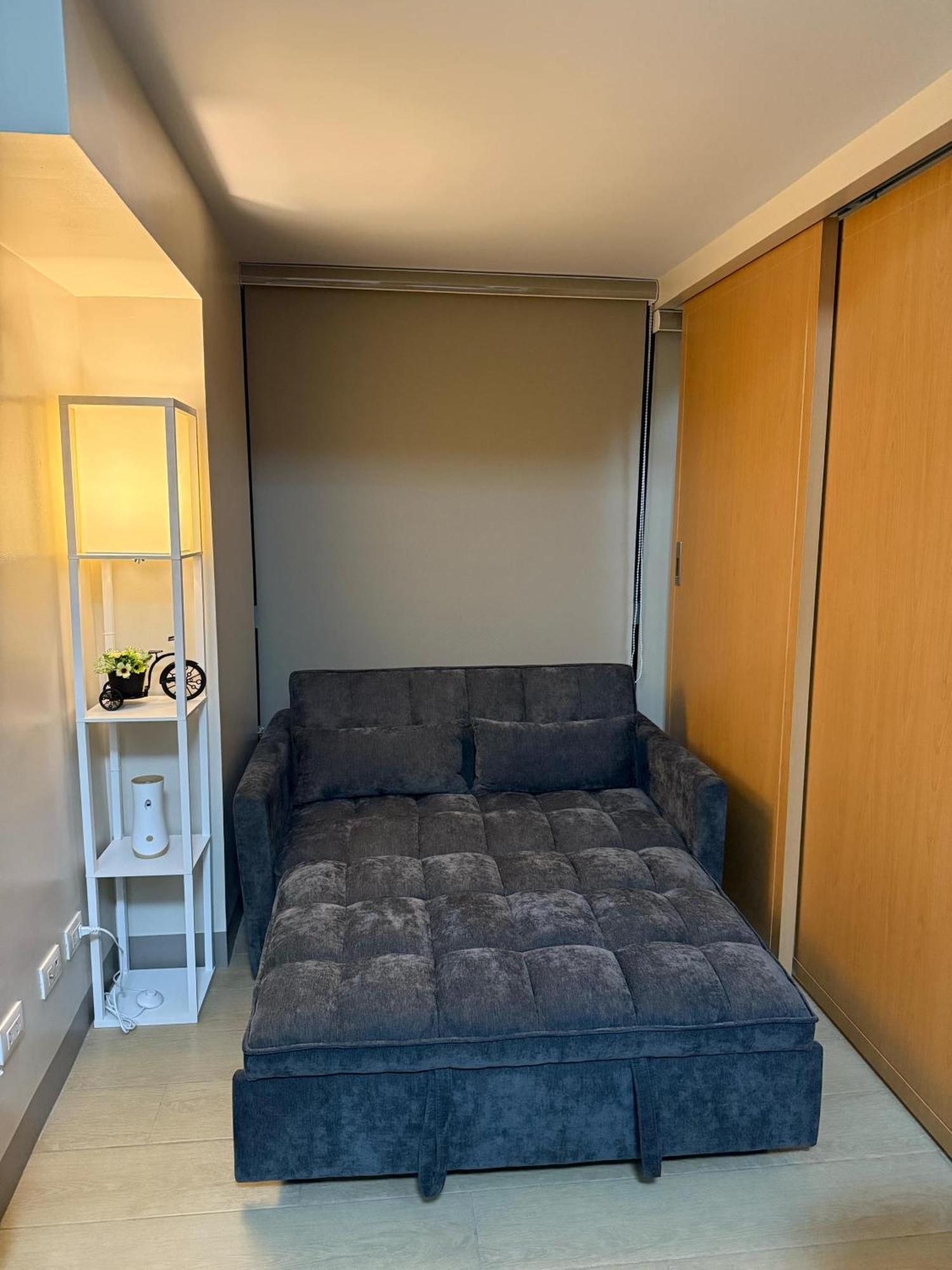 Superior Eastwood Global Plaza Luxury * Manila