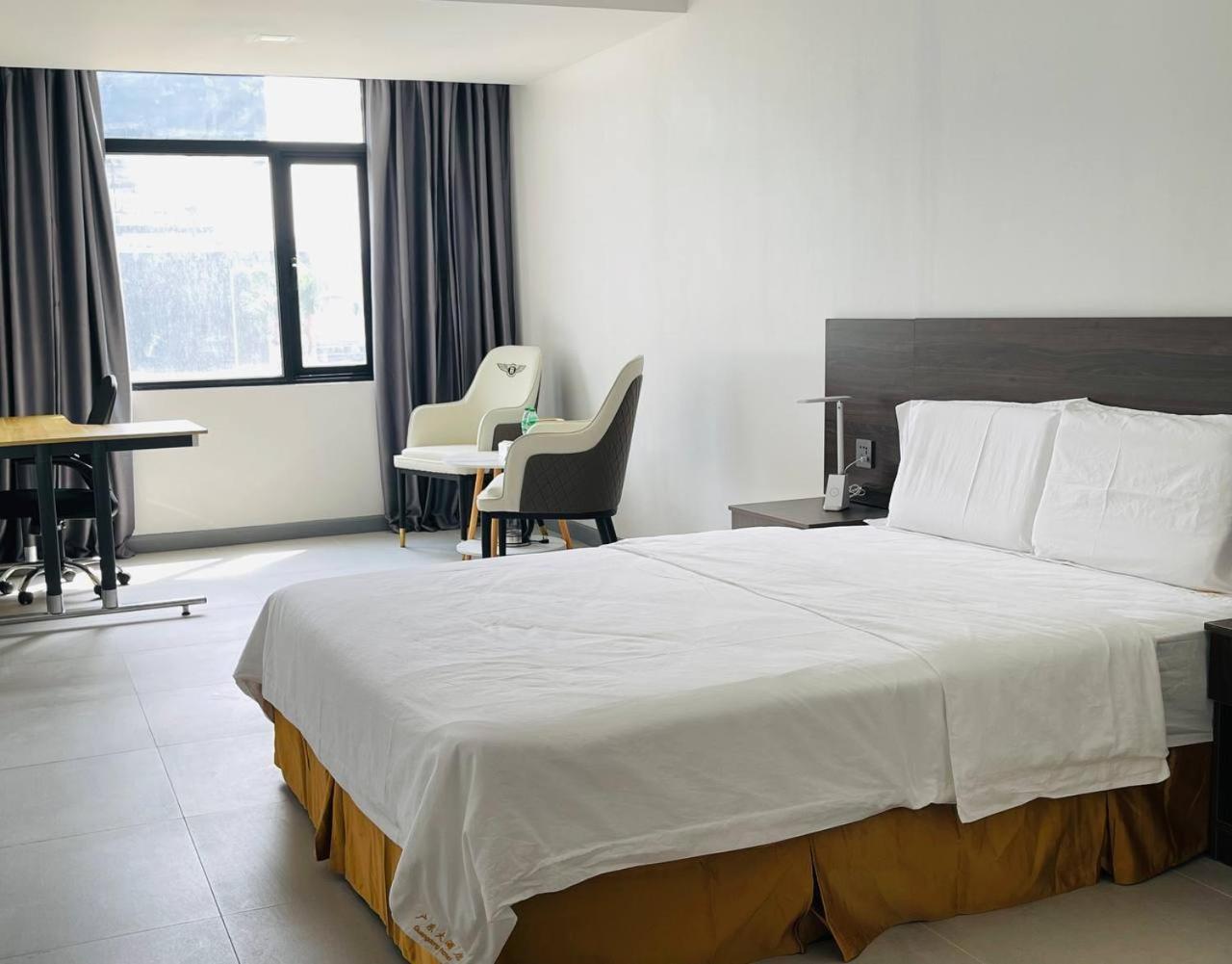 Guangdon Business Hotel-near Mall Of Asia, Smx & World Trade Center