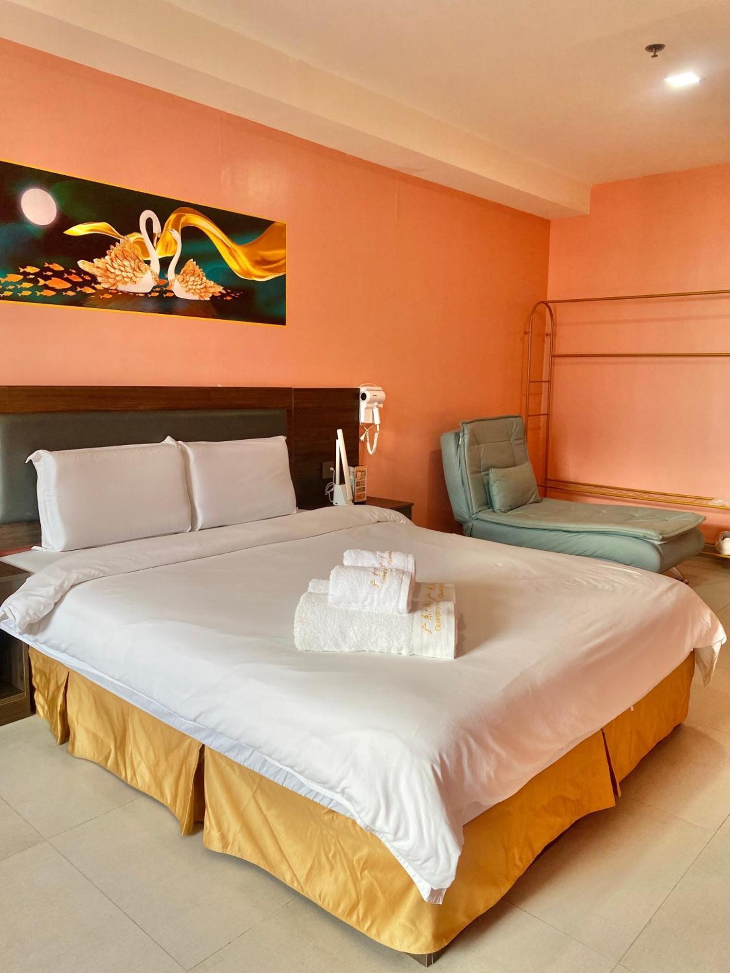 Guangdon Business Hotel-near Mall Of Asia, Smx & World Trade Center Hotel