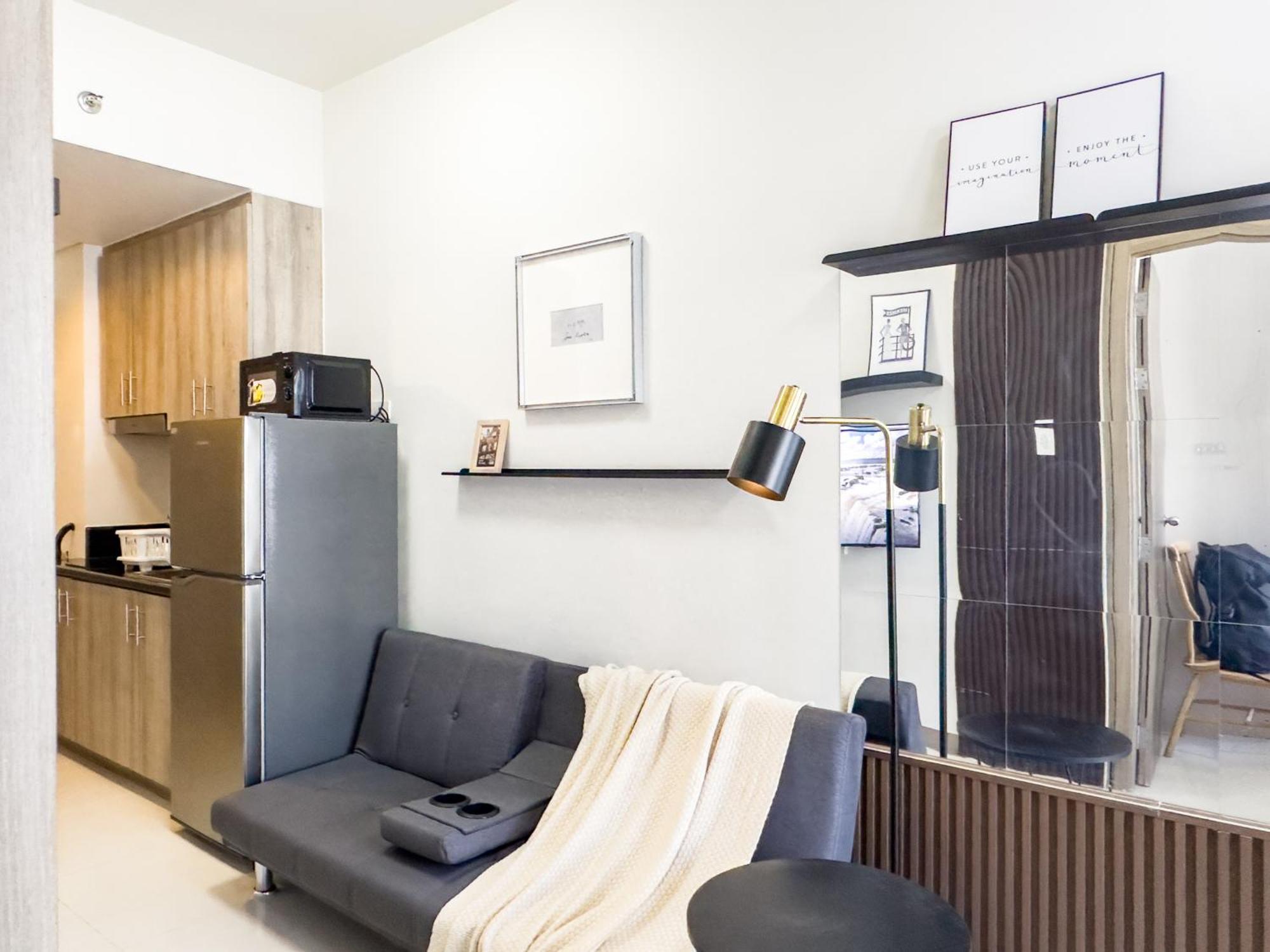 Gemstonebr In Smdc Coast Residences