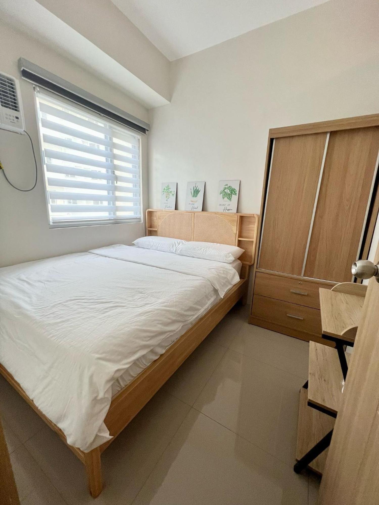 Apartment A Cozy Unit Manila