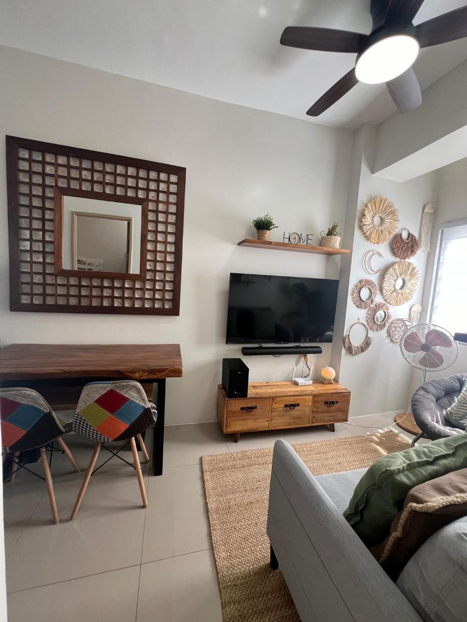 Apartment A Cozy Unit Manila