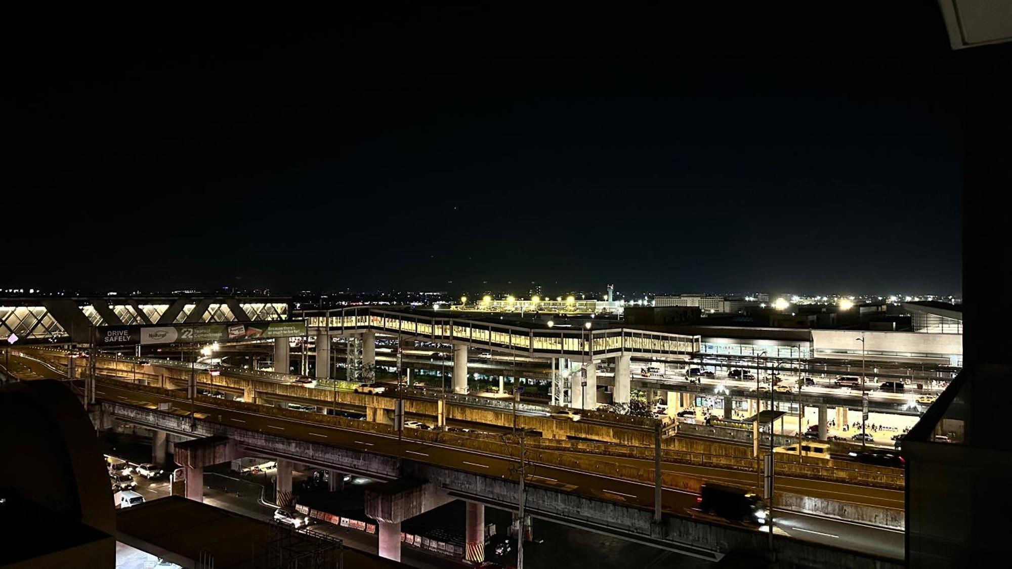 One Palm Tree Across Naia Terminal 3 By Iv Jds Aparthotel