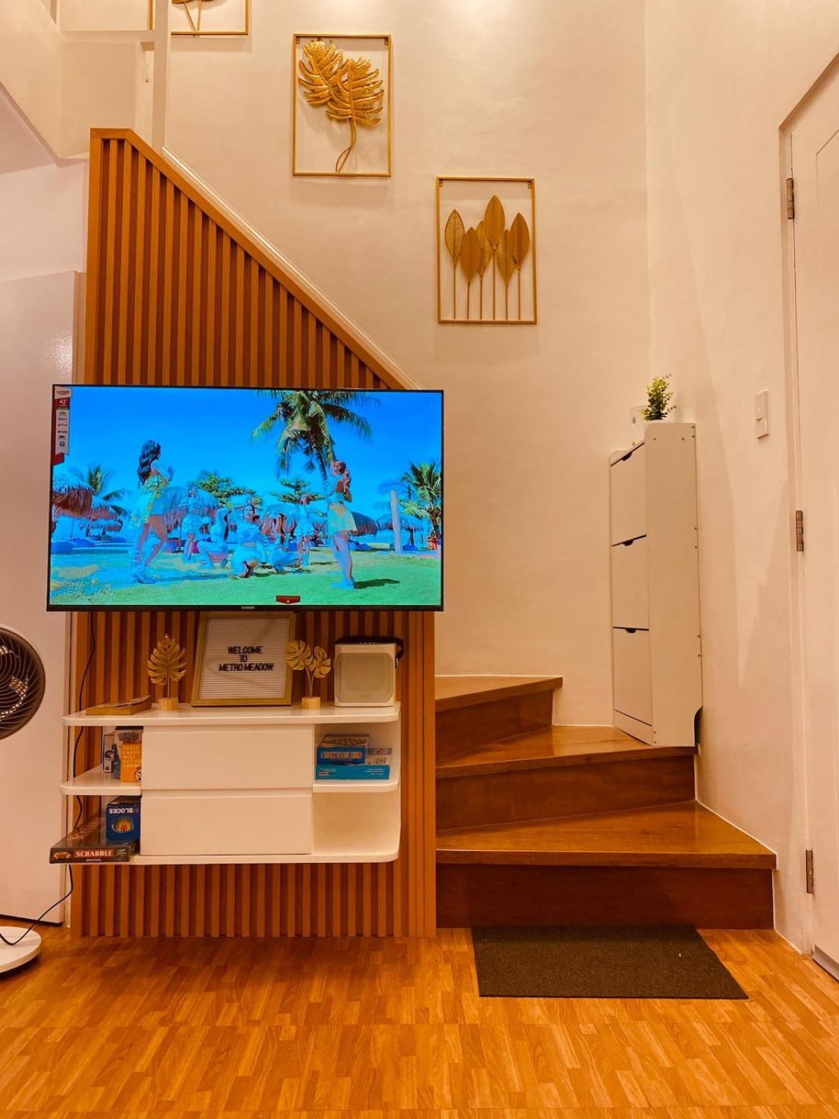 Cozyspaciousloft Near Mrt