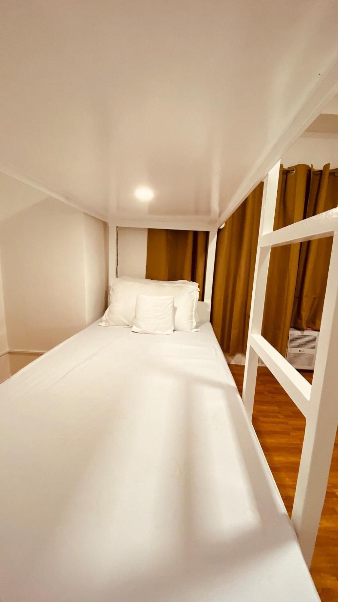 Cozyspaciousloft Near Mrt