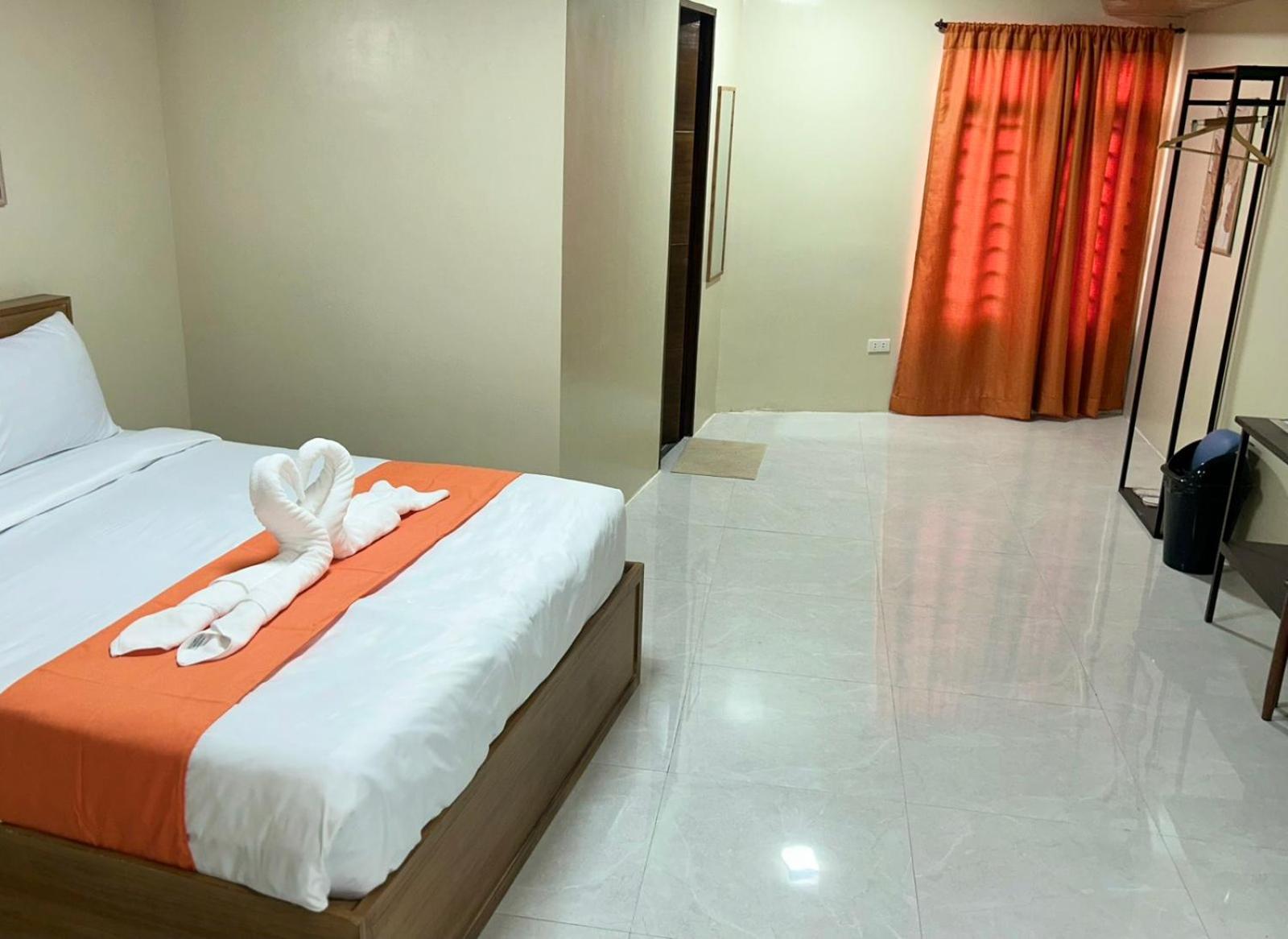 Hotel Algers Manila