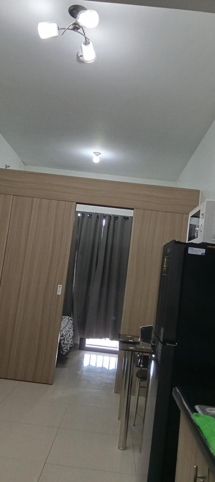Shore 2 Staycation Homes Manila