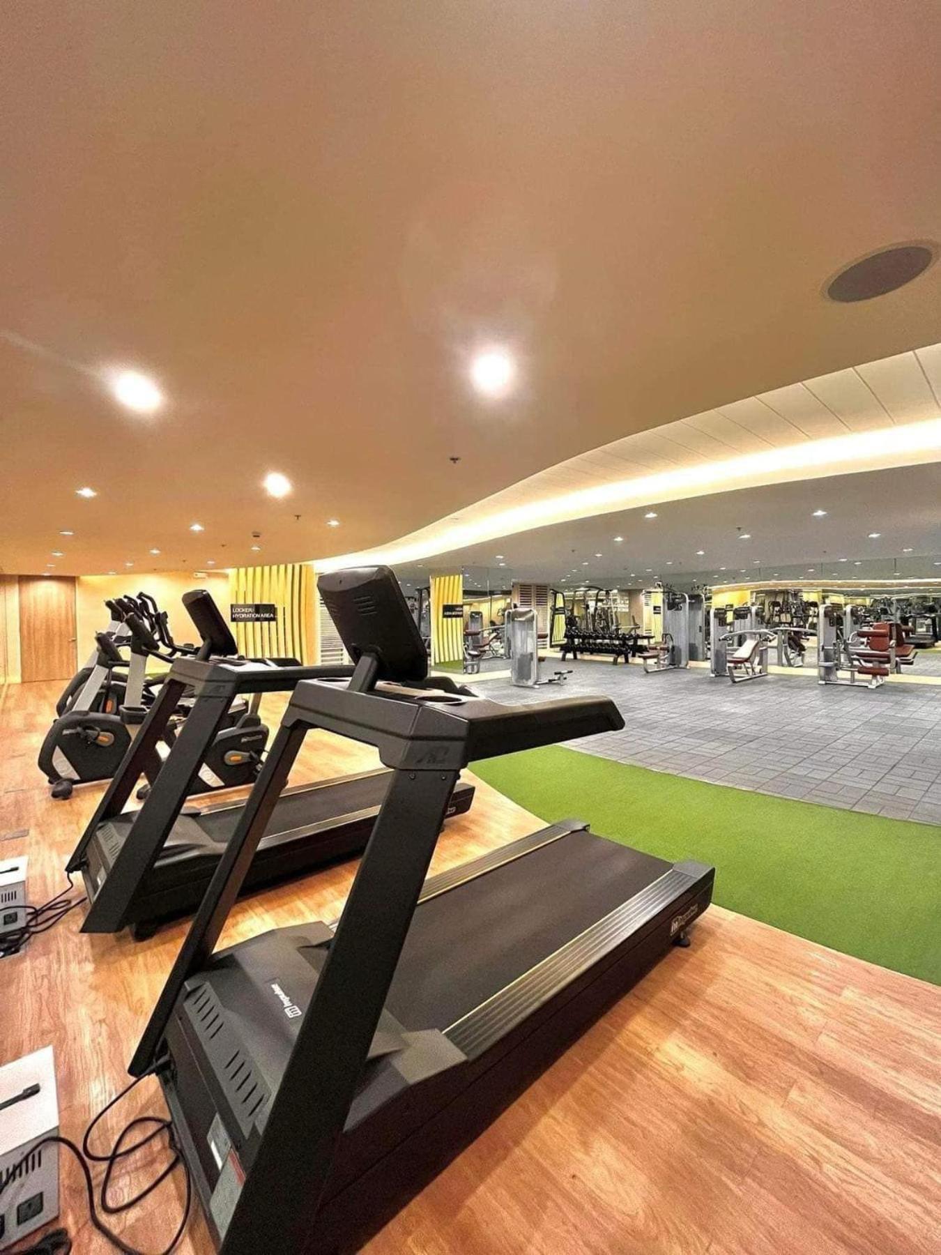 Staycation Shore 2 Residences Tower 2 Pasay Aparthotel