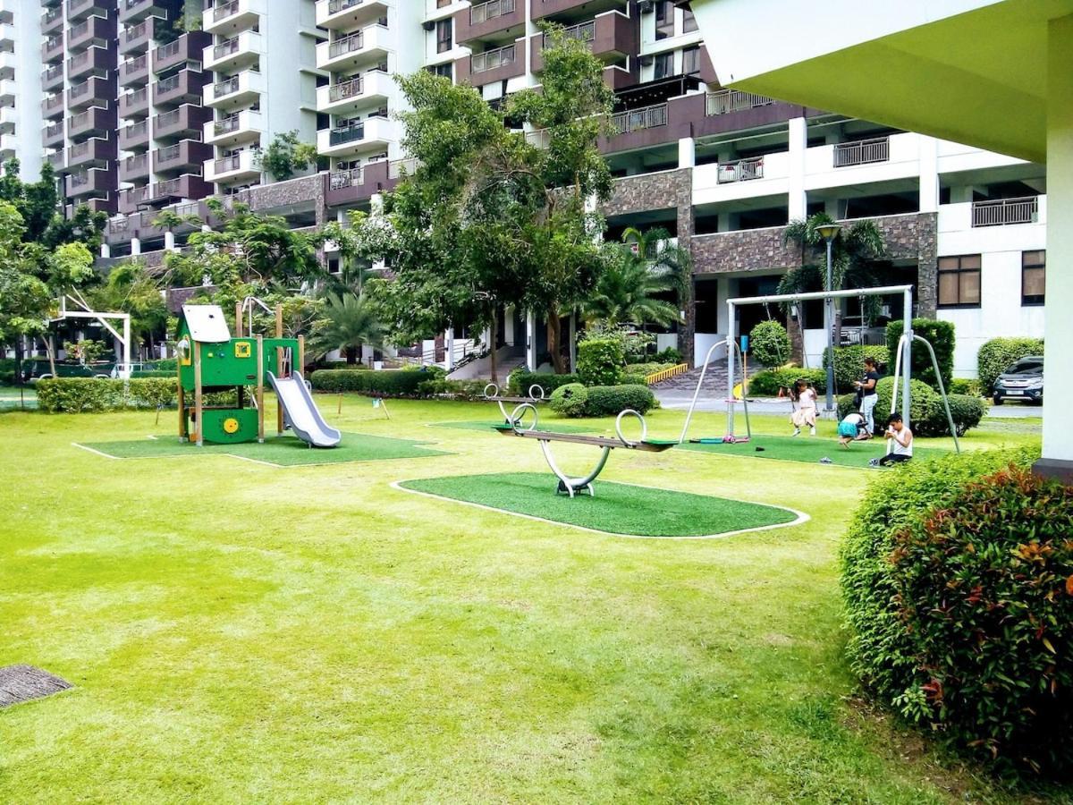 Millionaire Tropical Paradise Penthouse Royal Palm Manila