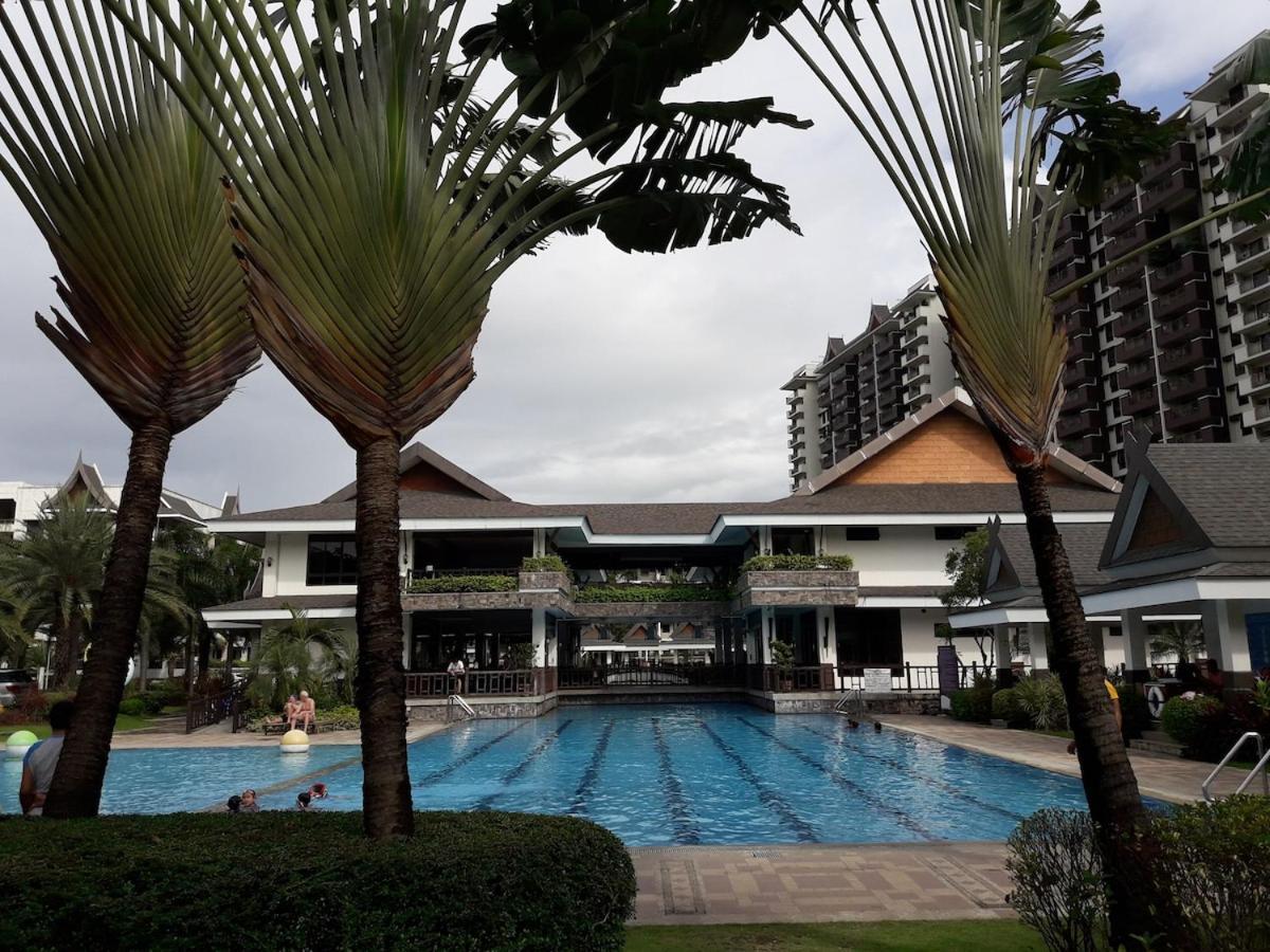 Millionaire Tropical Paradise Penthouse Royal Palm Apartment Manila