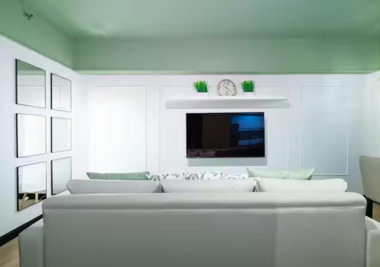 Apartment Verde, Tivoli Garden Residences