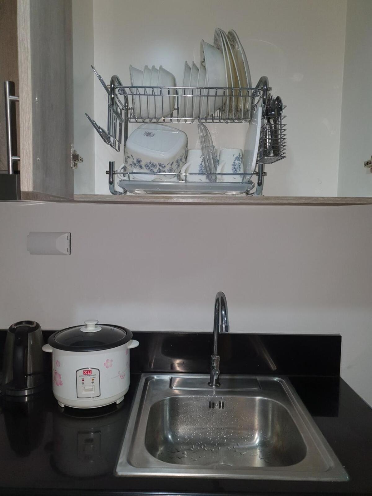 Divine's - S Residences 2br Unit, Bldg 1 Near Moa *