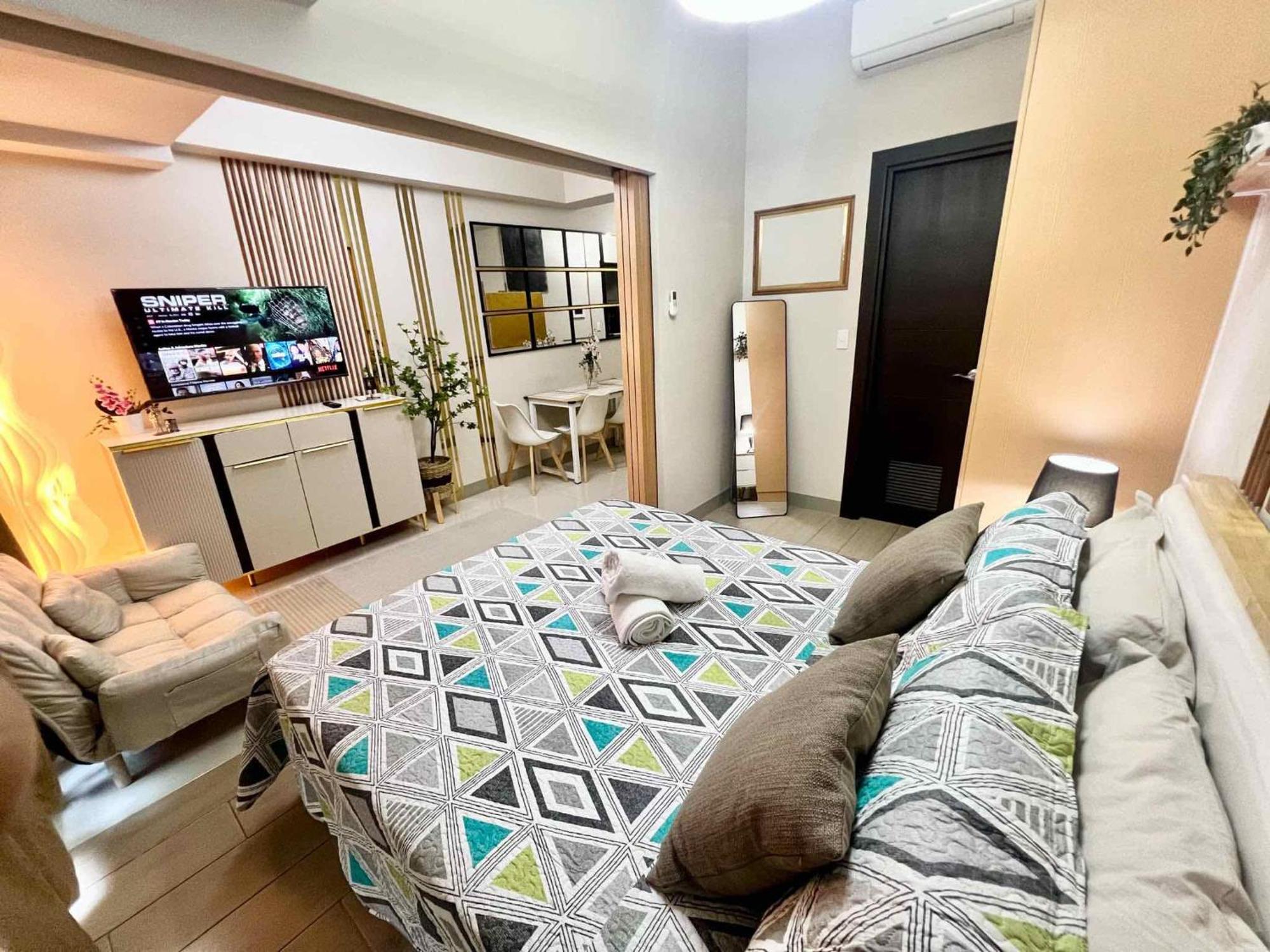 Nuhomes Staycation Escape At Uptown Parksuites Tower 2 *