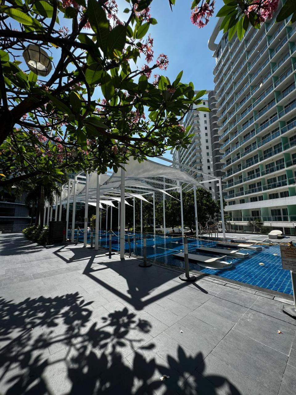 Aparthotel Revibe Staycation *