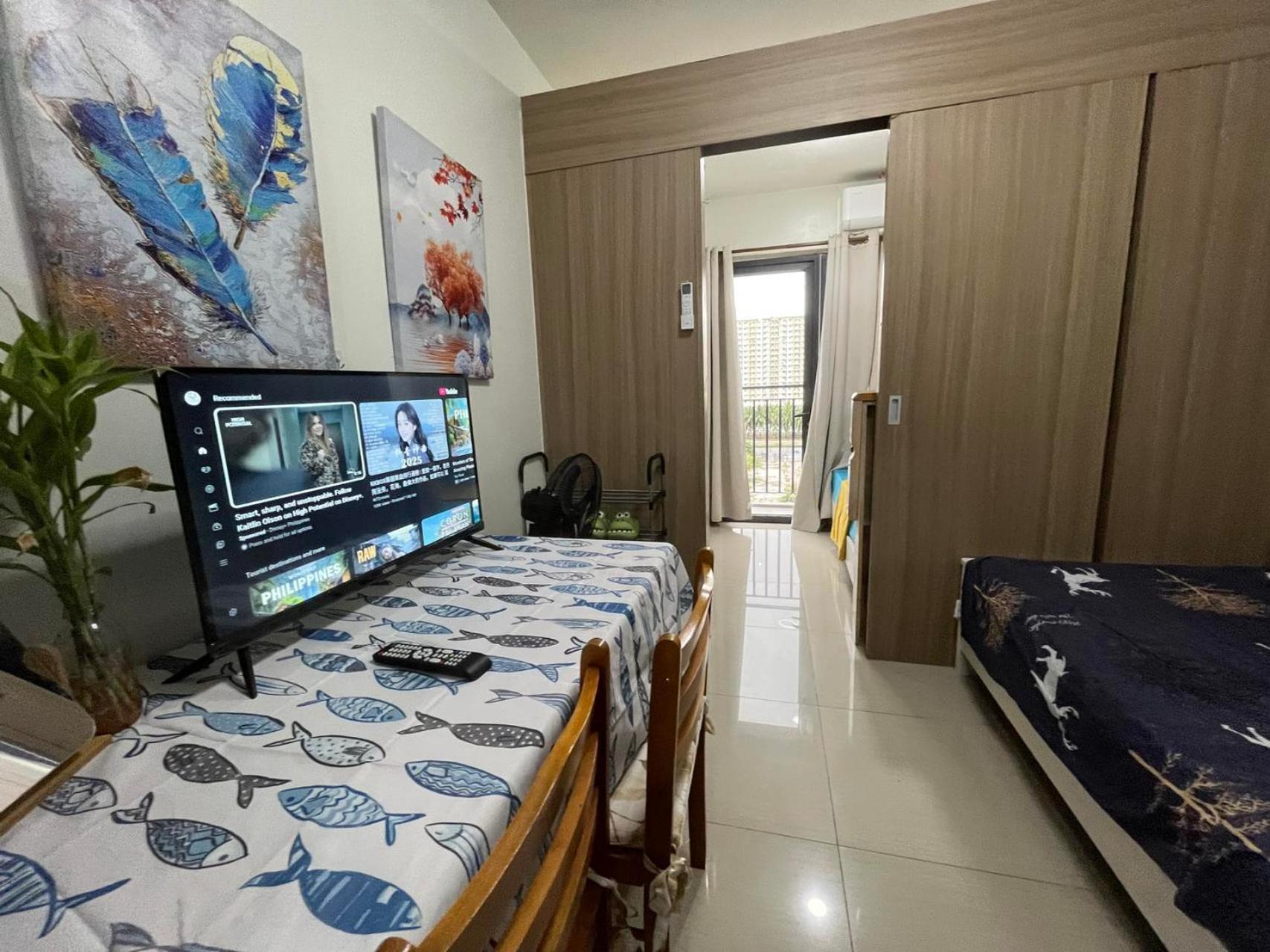 Apartment 2 Beds With Balcony&wifi 4pax Shore 2 Moa Complex 735 Manila