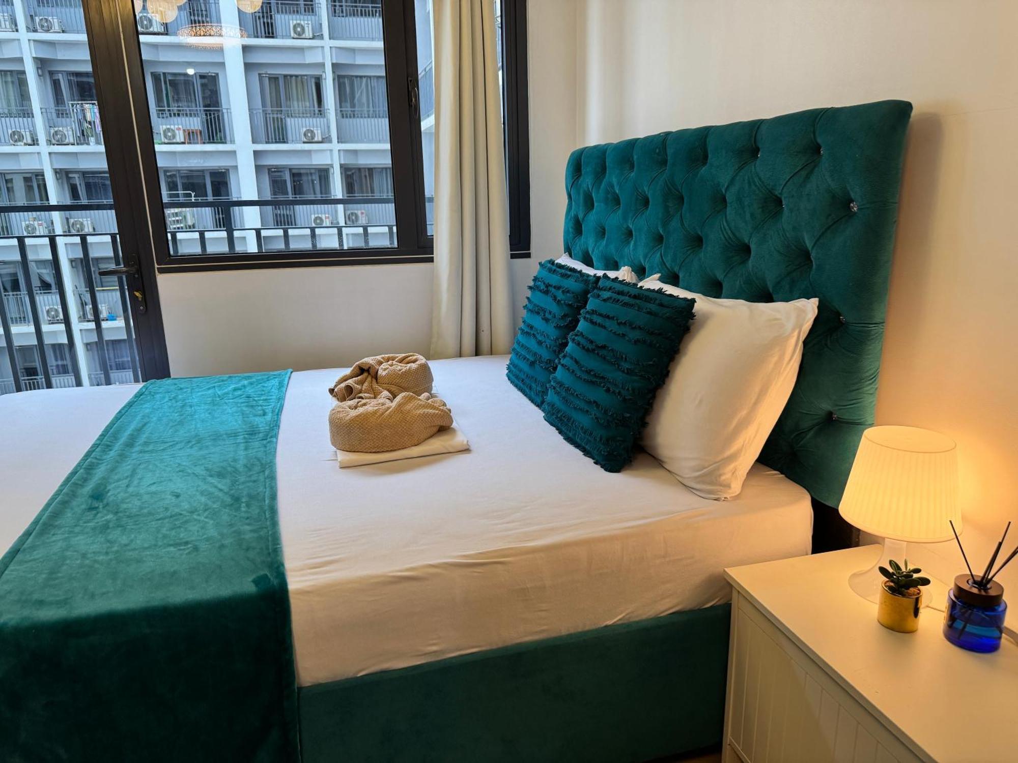 14102 Shore 2 Residences Cozy 1br With Balcony By Prime Manila