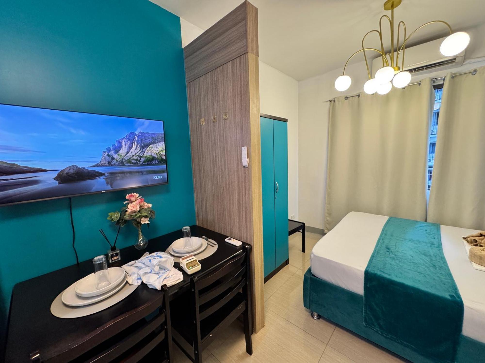 14102 Shore 2 Residences Cozy 1br With Balcony By Prime Apartment Manila