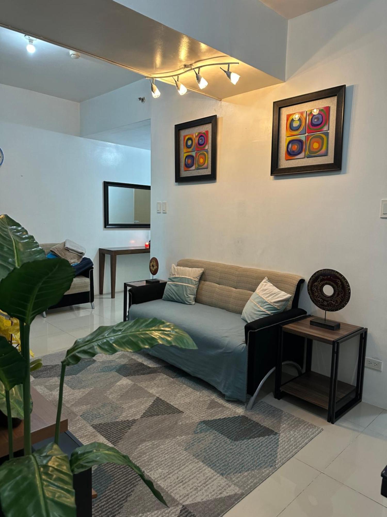 Grass Residences Staycation *