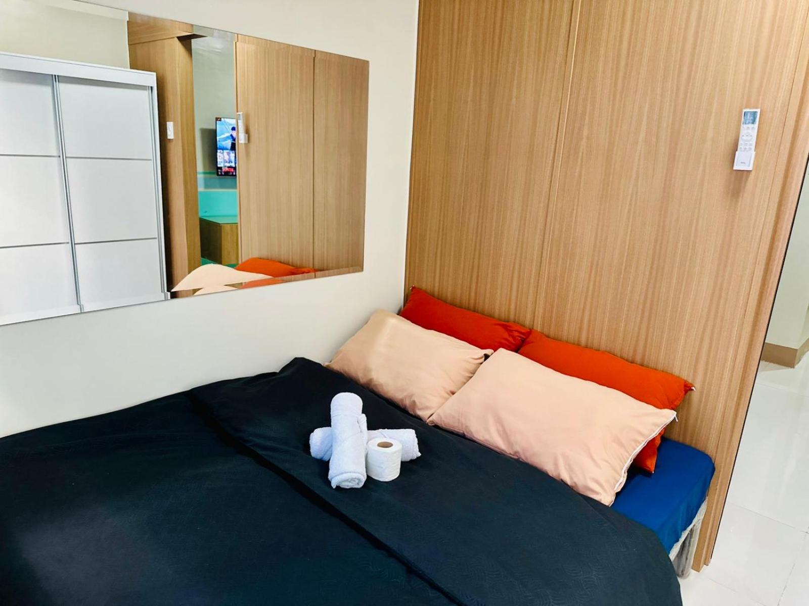 Soft Cerulean Sanctuary Shore 3 Apartment Manila