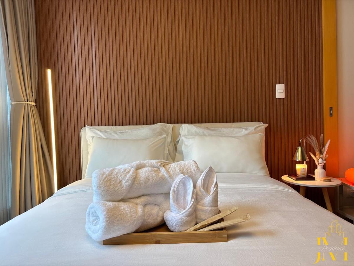 Apartment Cozy & Aesthetic 1 Bedroom In Bgc Manila