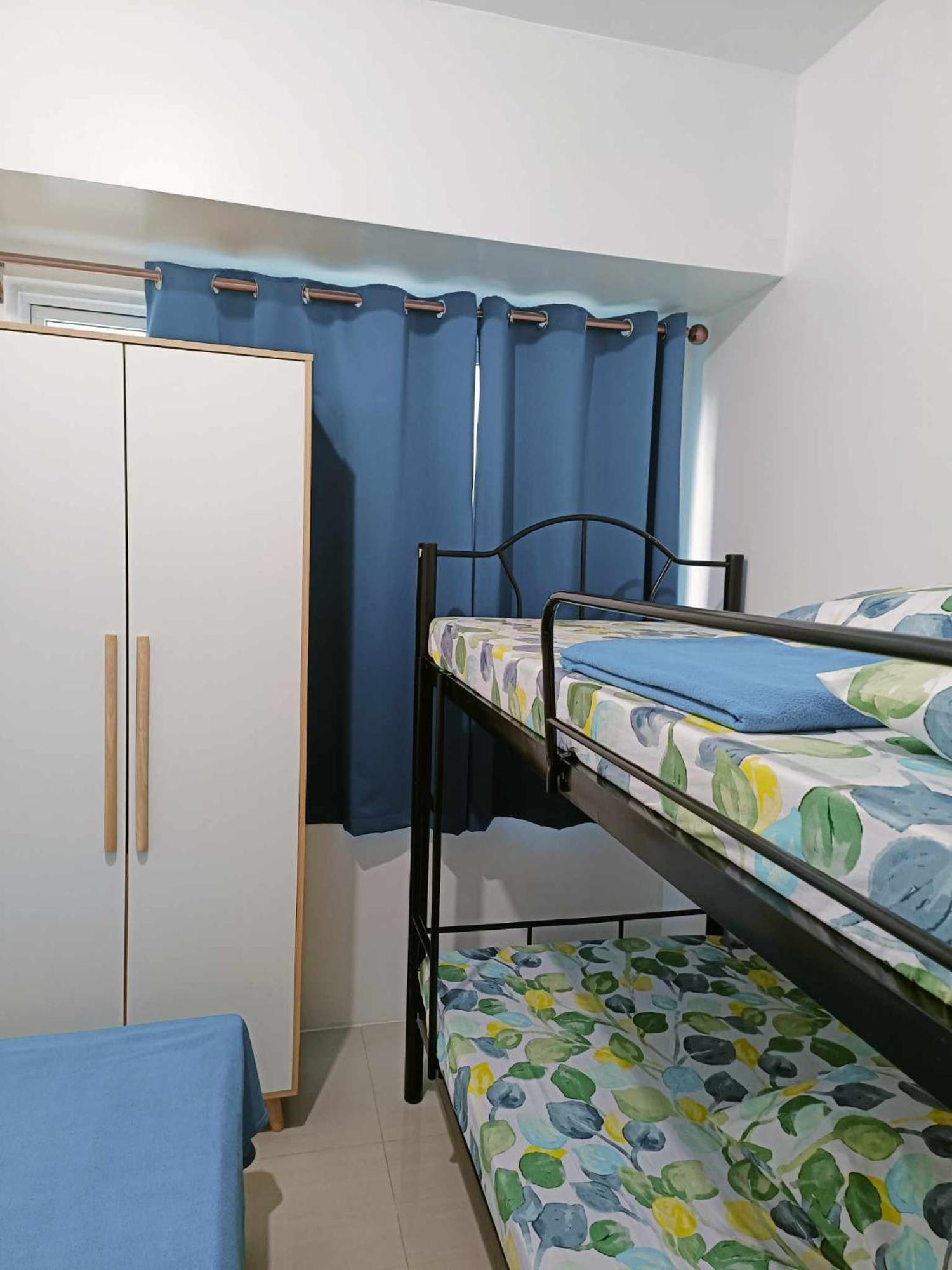 Apartment 2 Bedroom Just Accross Moa And Smx By Jam Ez *