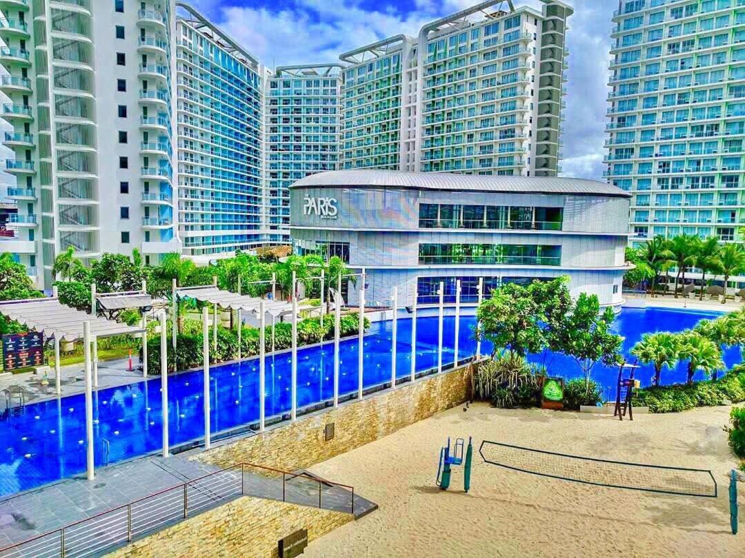 Escape Haven Azure - Rio East *
