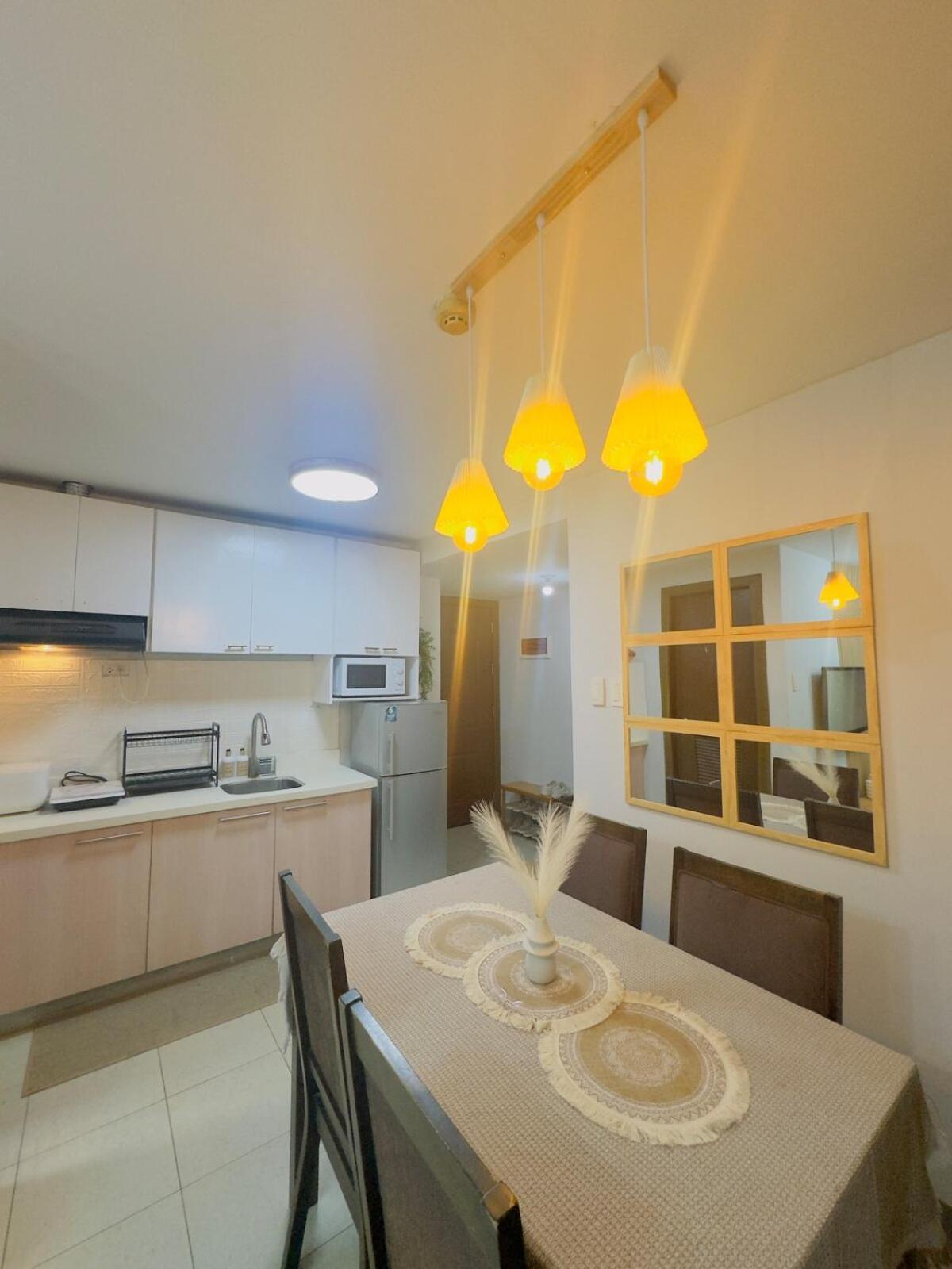 Apartment 2br Unit Near Bgc *